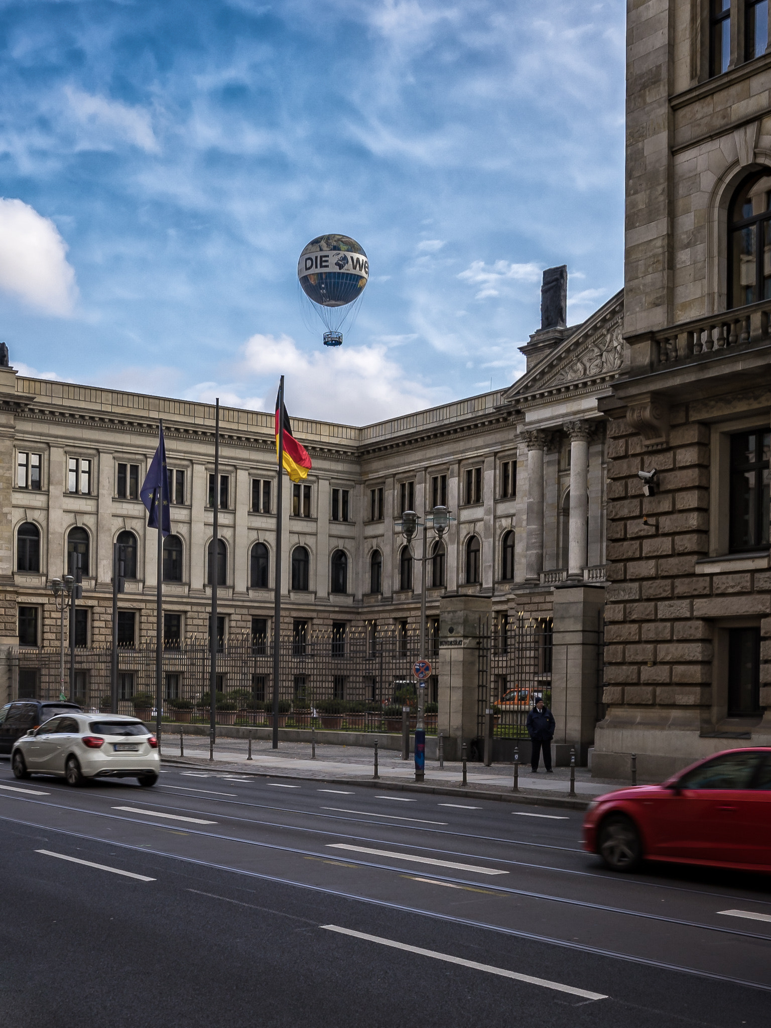 Sony a7 II + ZEISS Batis 18mm F2.8 sample photo. The building of the federal council in berlin photography