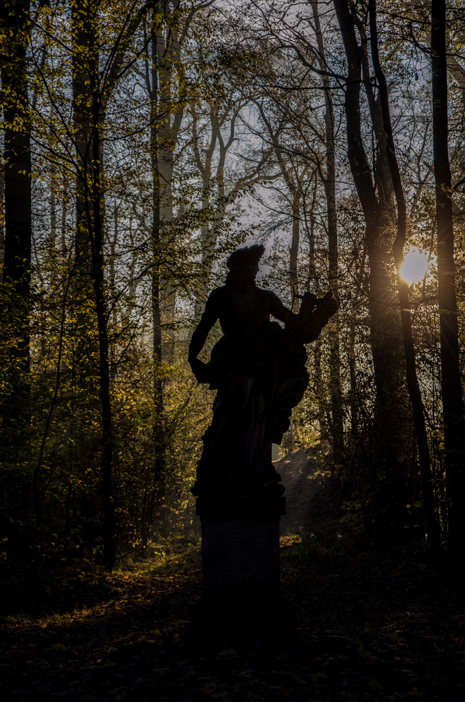 statue by dirk derbaum on 500px.com