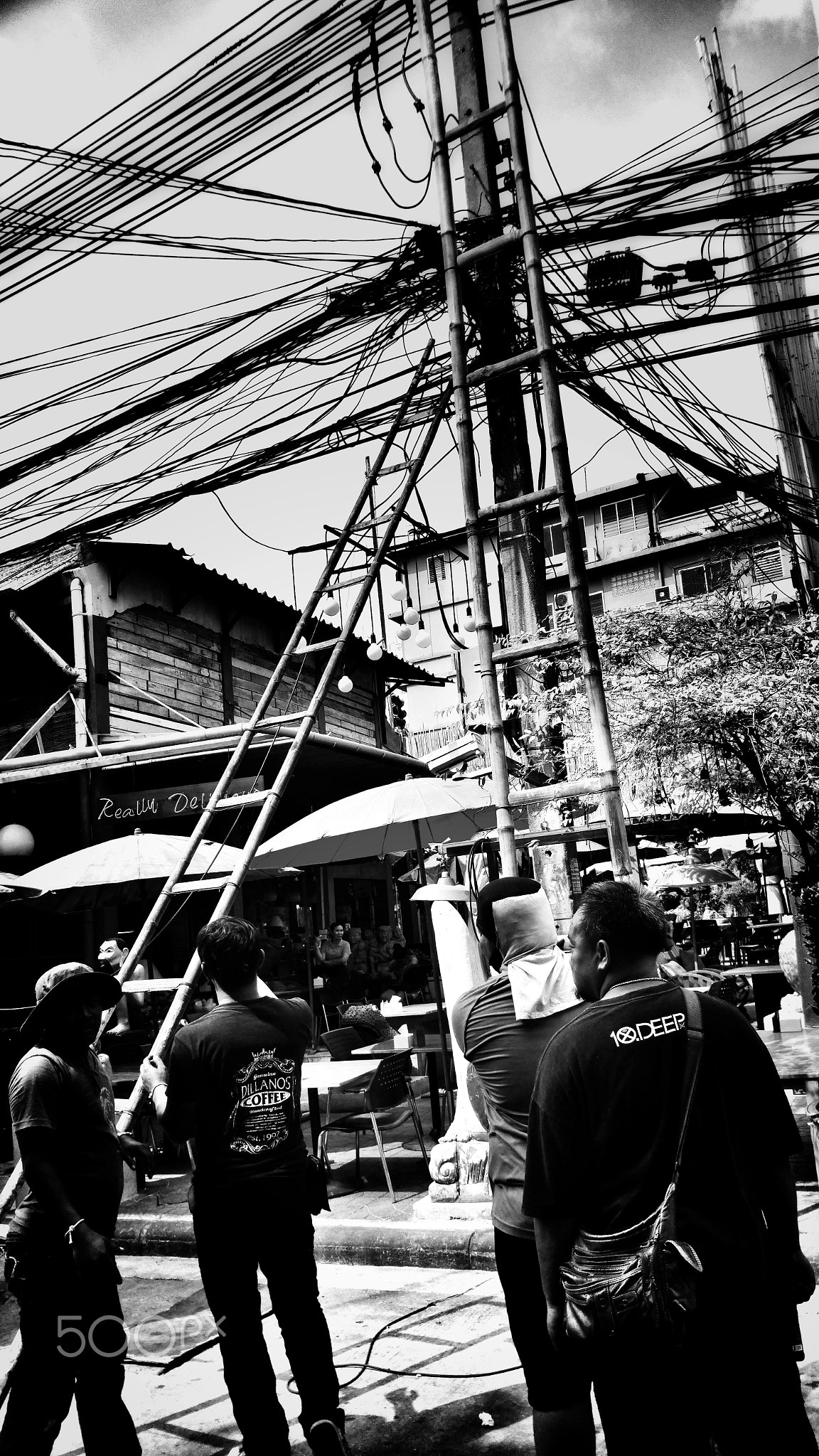 Specialist strong technical mind repairs power