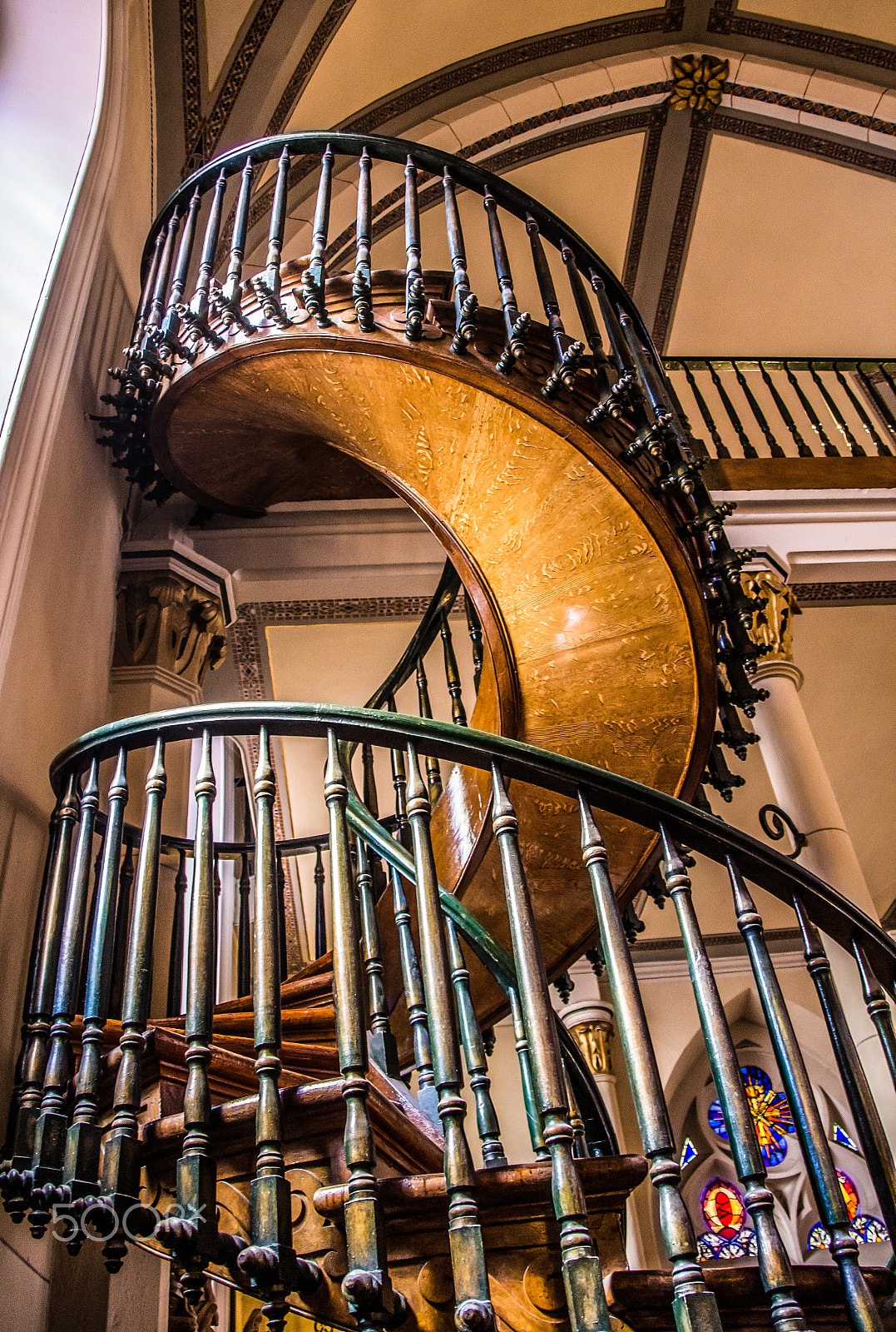 Canon EOS 600D (Rebel EOS T3i / EOS Kiss X5) sample photo. Loretto chapel spiral staircase photography