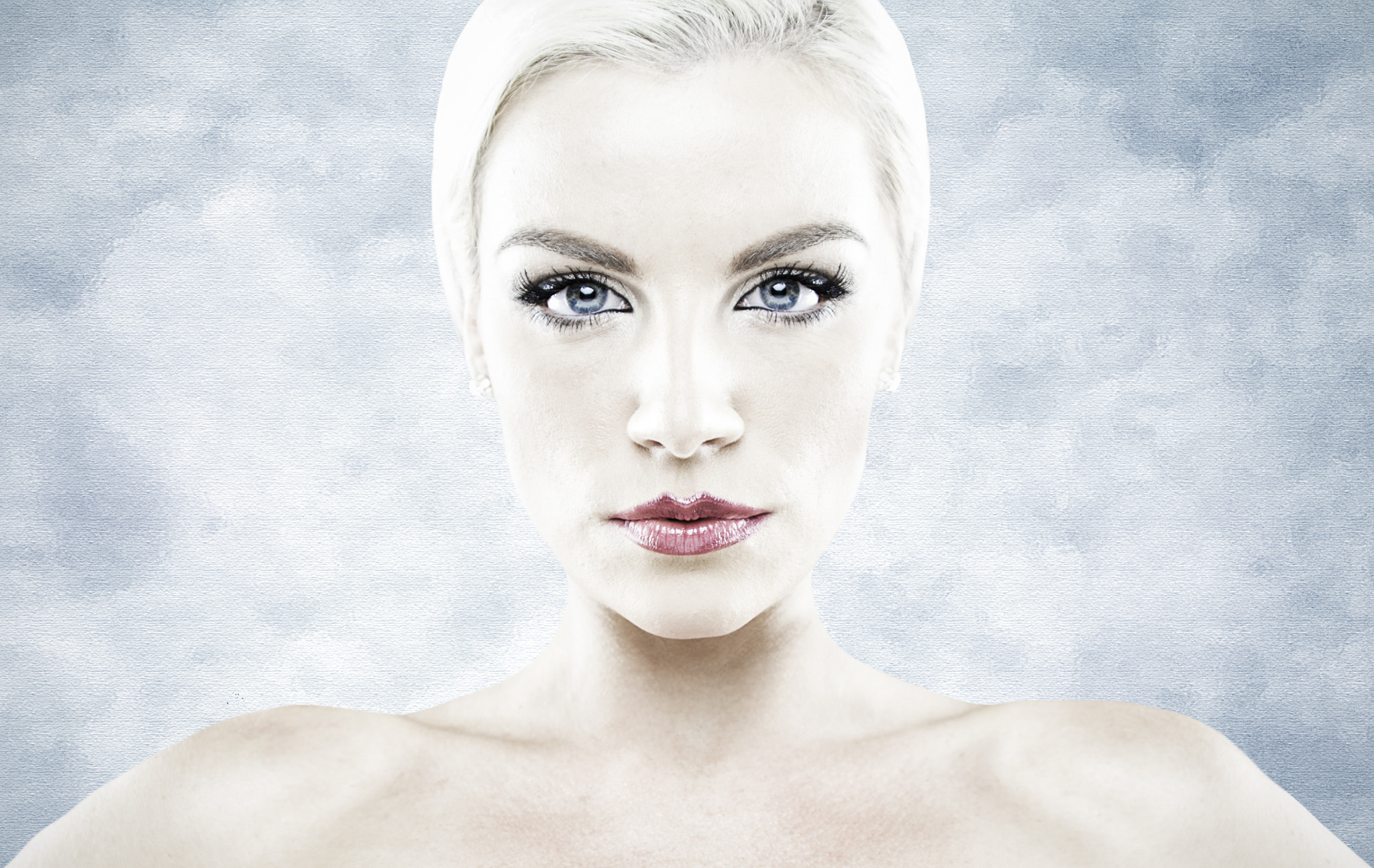 Canon EF 35-350mm F3.5-5.6L USM sample photo. Symmetry photography