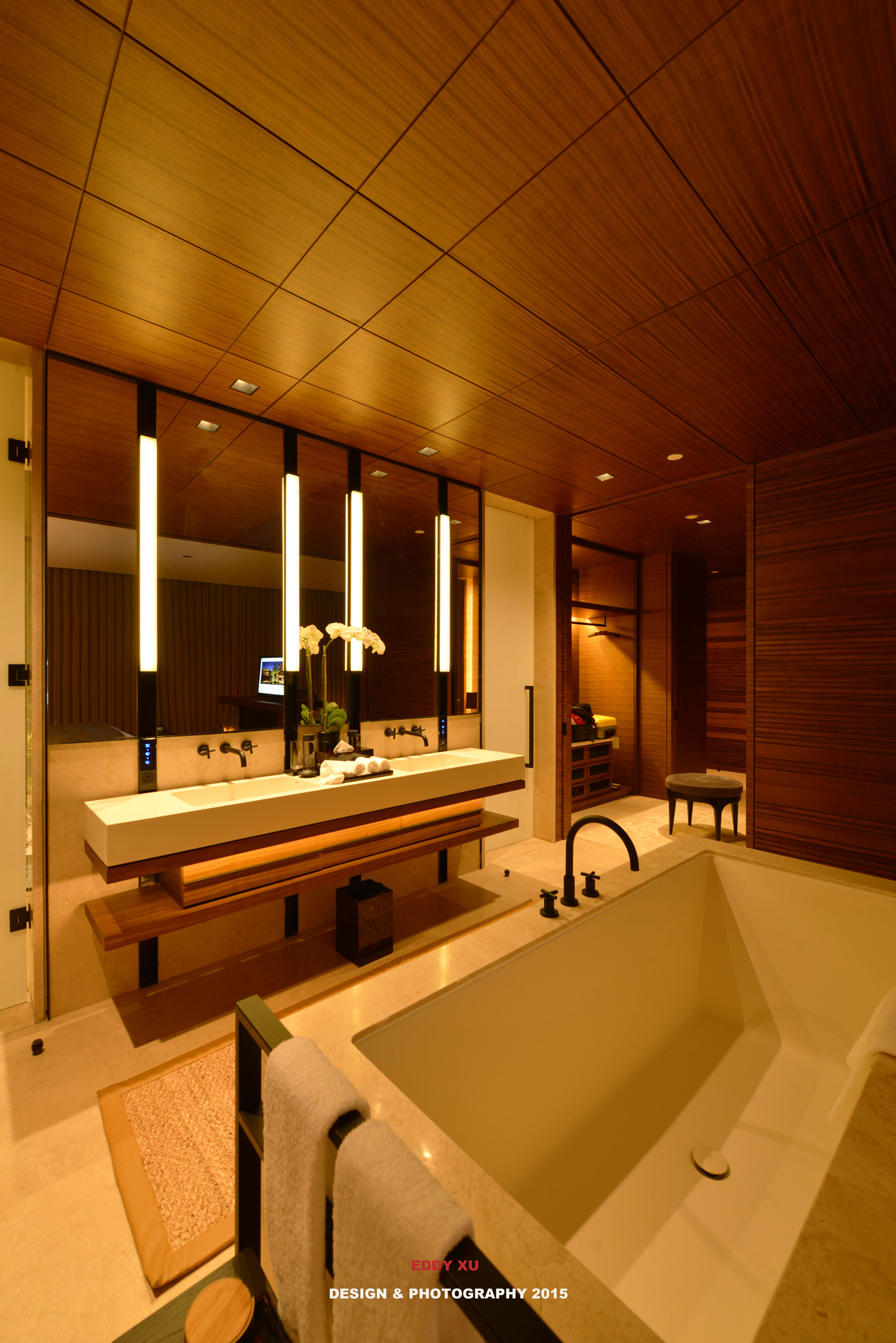 The bathroom in Lalu Qingdao Resort .