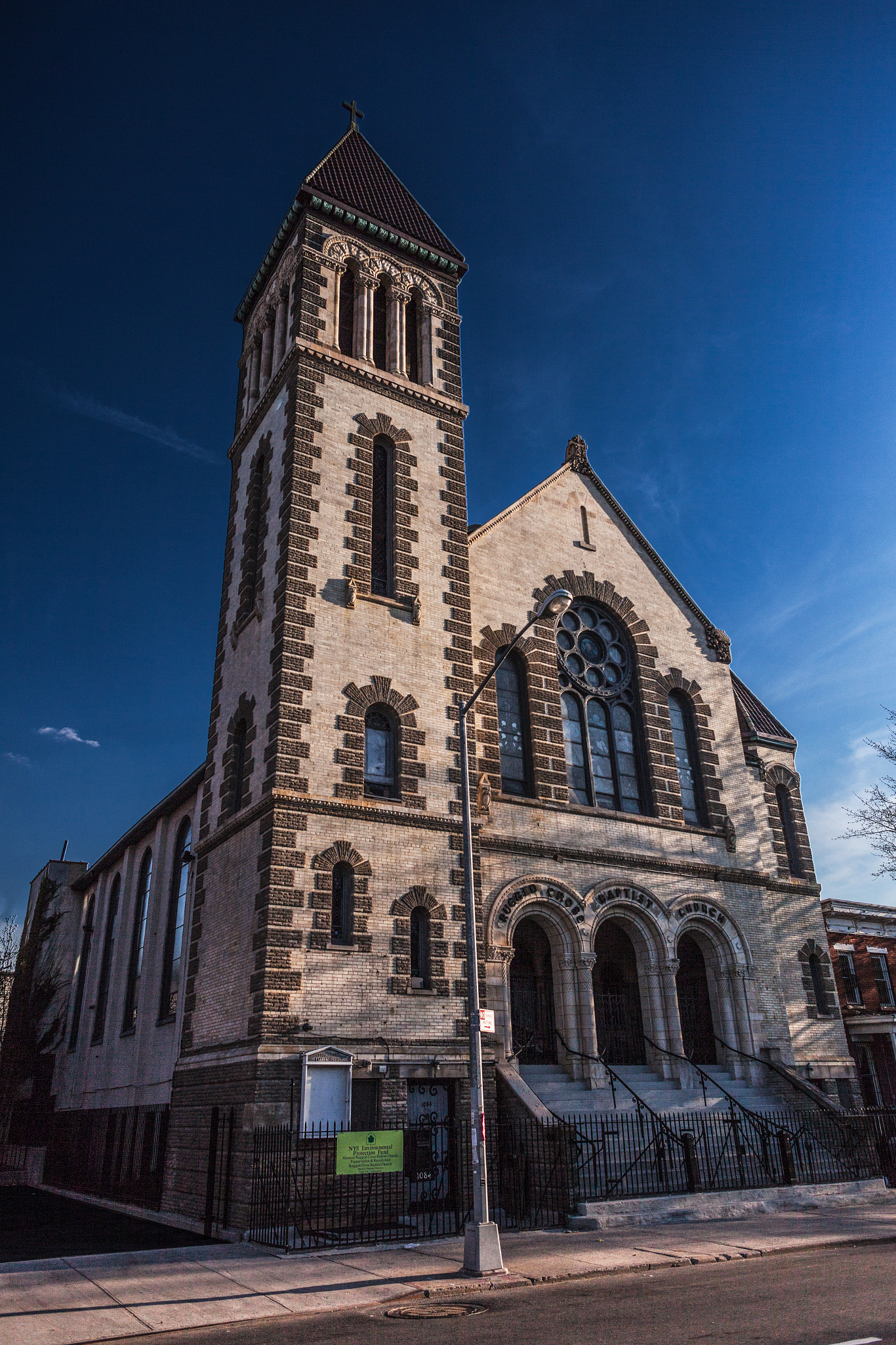 Canon EF 24mm F2.8 sample photo. Rugged cross baptist church photography