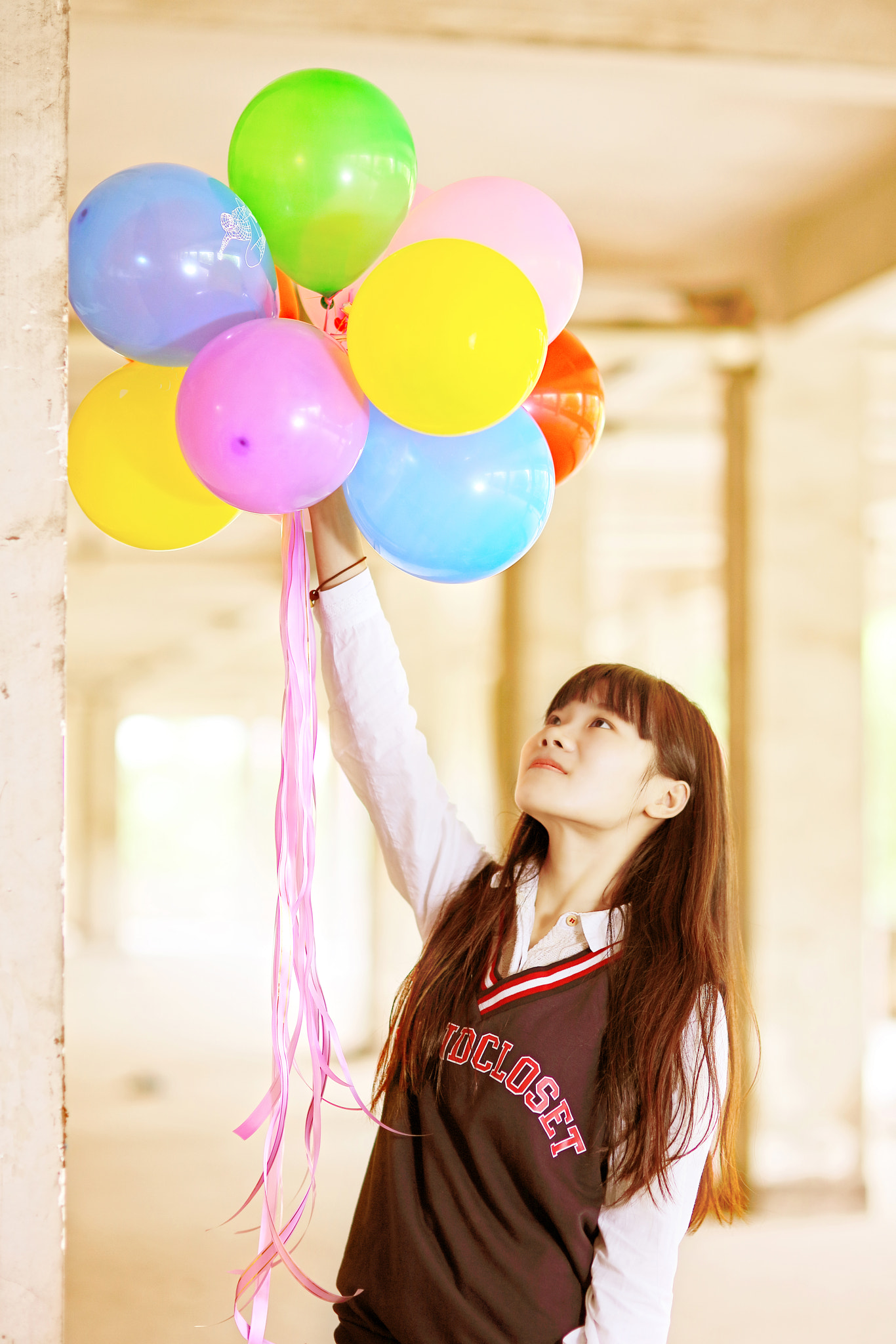 Sigma 85mm F1.4 EX DG HSM sample photo. 气球女孩 photography
