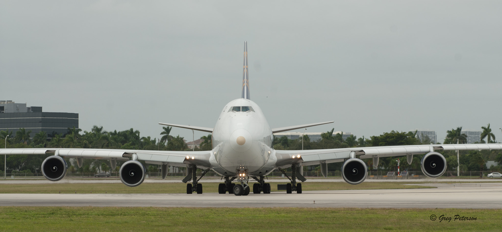 Nikon AF-Nikkor 80-200mm F2.8D ED sample photo. Atlas air cargo plane photography
