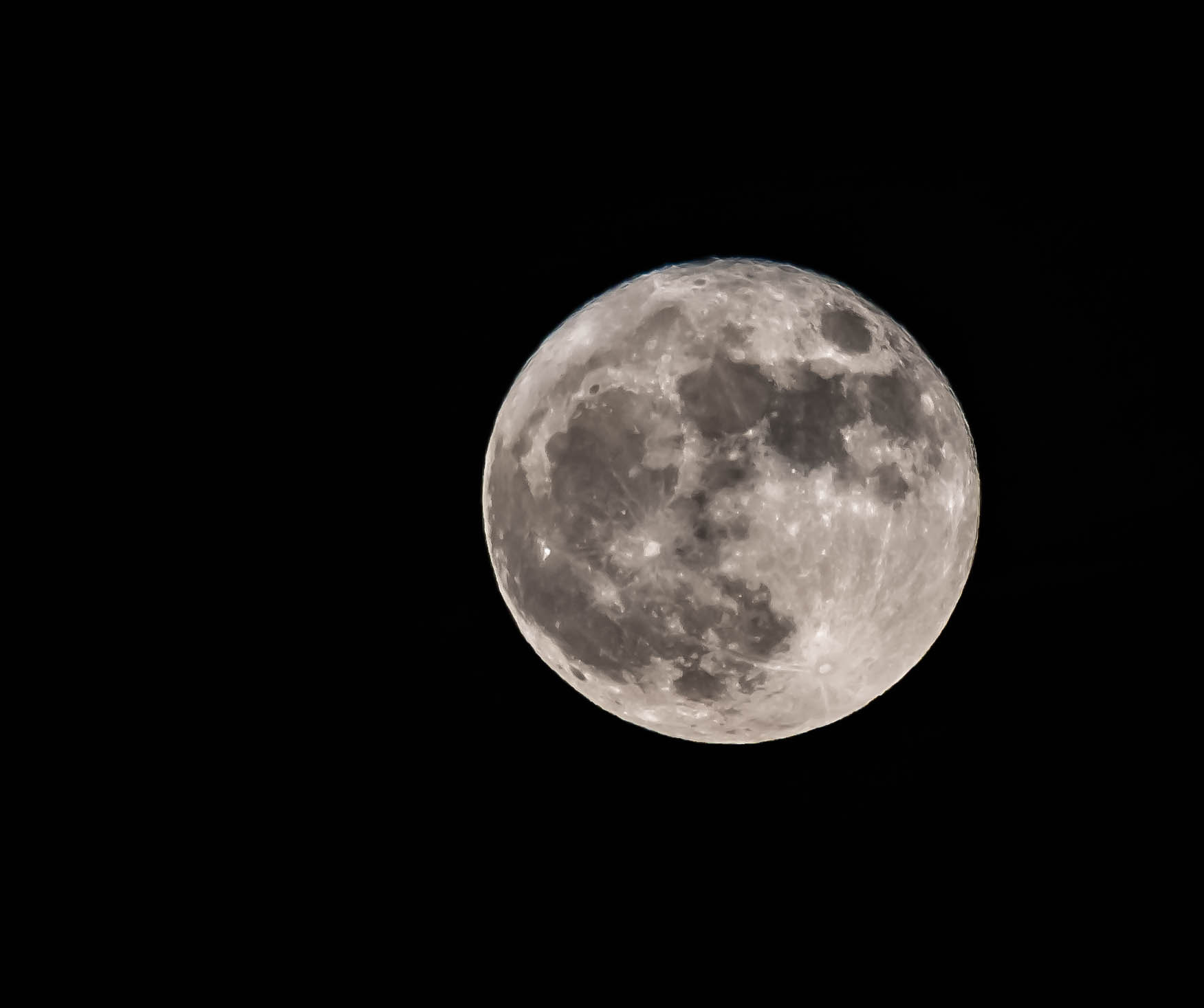 Sigma 150-500mm F5-6.3 DG OS HSM sample photo. Super moon in elko photography