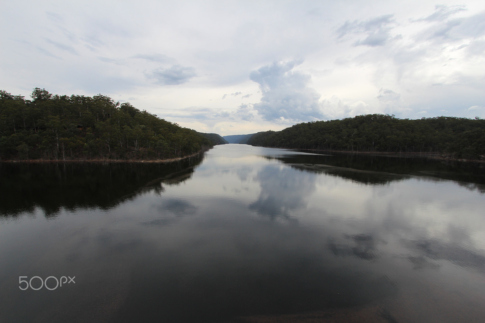 Canon EF-S 10-22mm F3.5-4.5 USM sample photo. Lake burragarong () photography