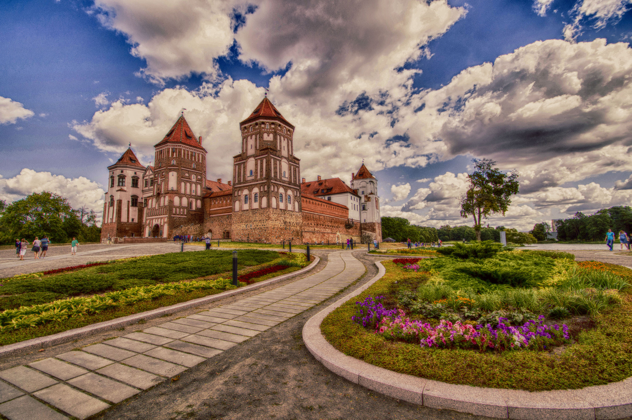 Nikon D3200 sample photo. Mir castle. belarus photography
