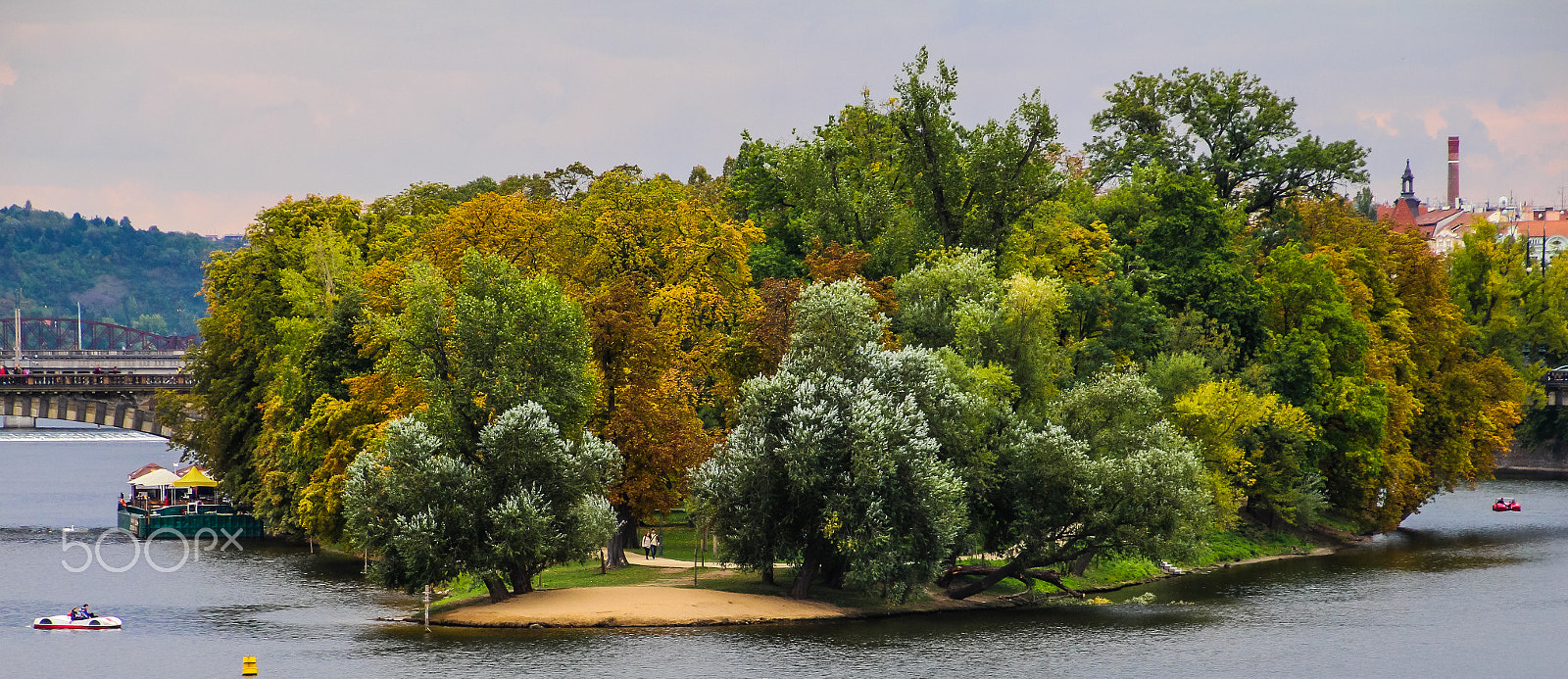 Canon EOS M sample photo. Prague nature photography