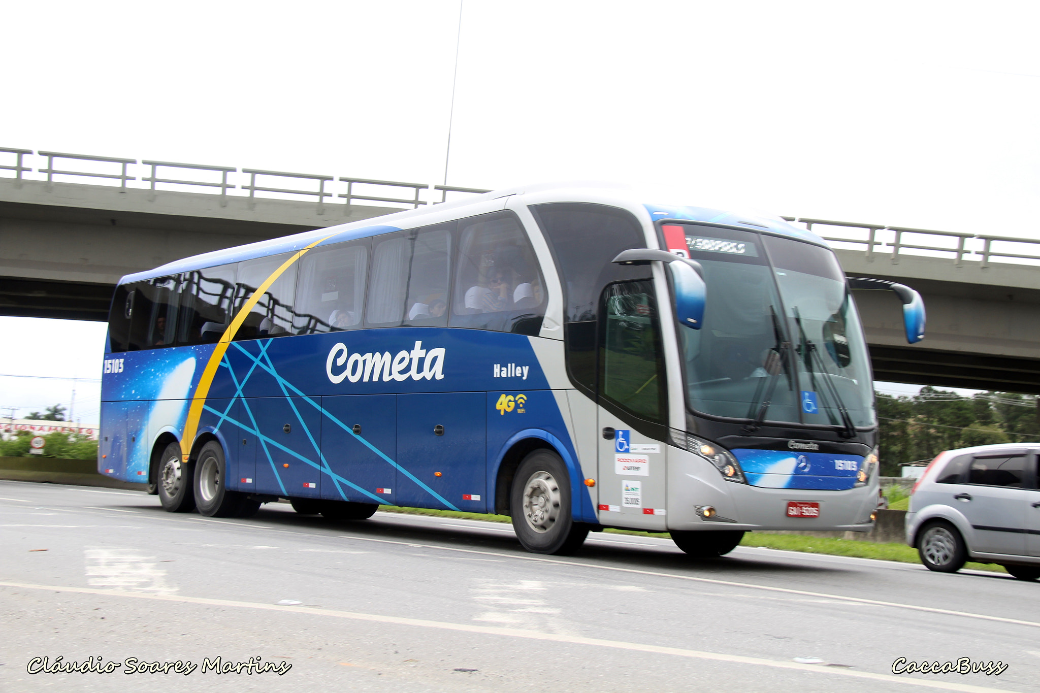 Canon EF-S 18-200mm F3.5-5.6 IS sample photo. Neobus photography