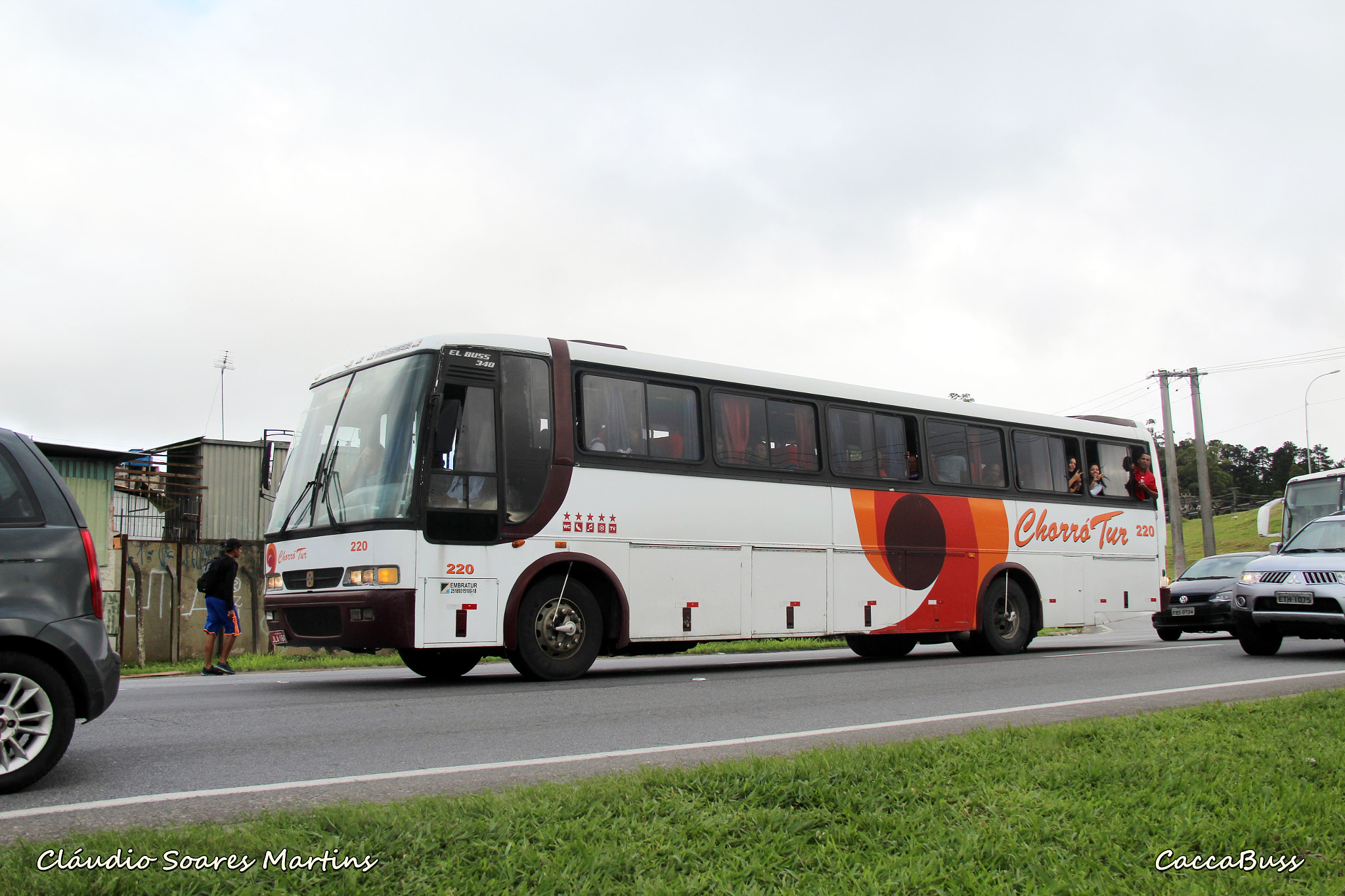 Canon EF-S 18-200mm F3.5-5.6 IS sample photo. Busscar photography
