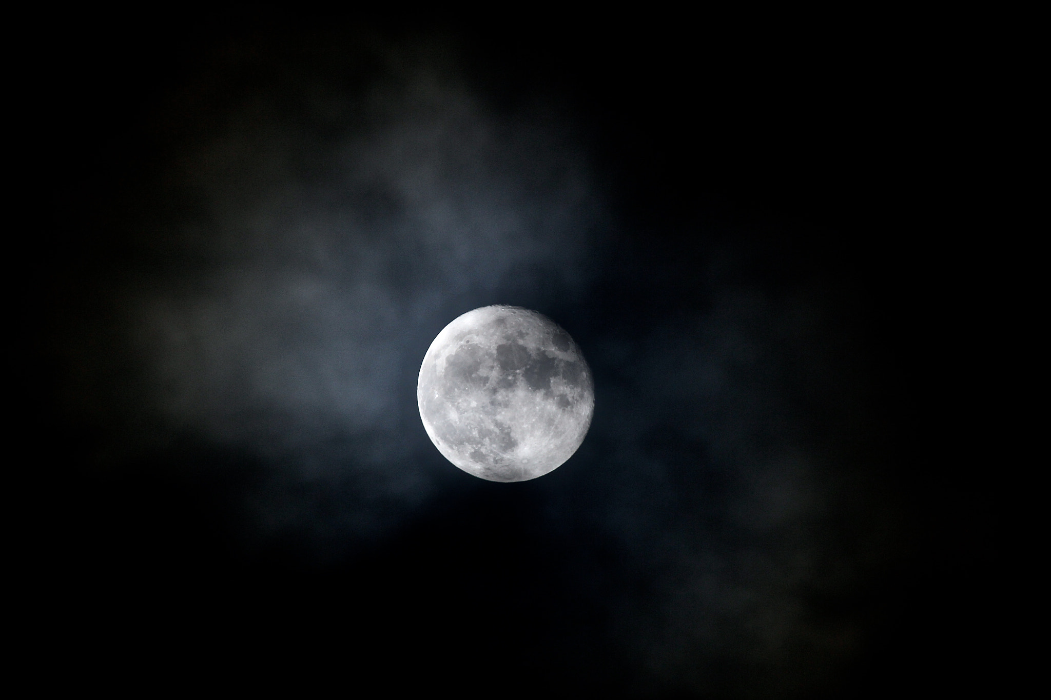 Canon EF 100-400mm F4.5-5.6L IS USM sample photo. Super moon photography