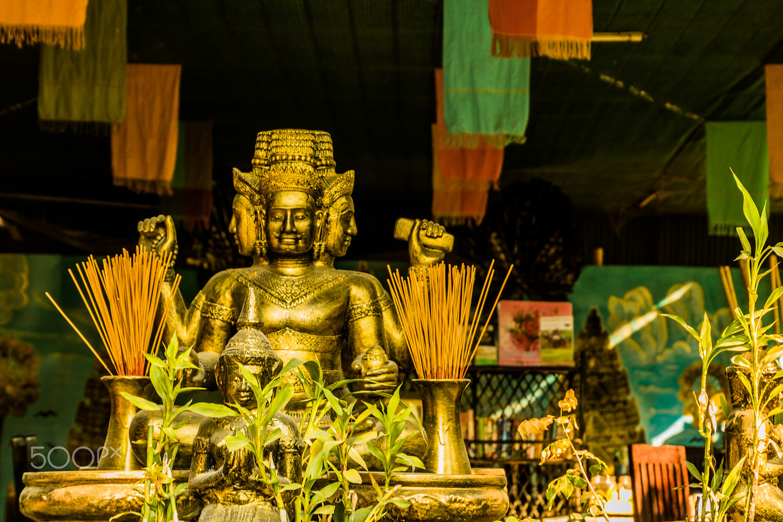 Canon EOS 750D (EOS Rebel T6i / EOS Kiss X8i) sample photo. Religion photography