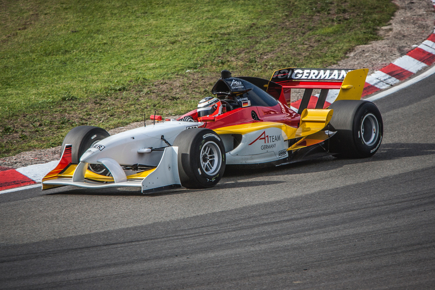 Canon EF 70-200mm F2.8L IS USM sample photo. Nico hulkenberg, a1 photography