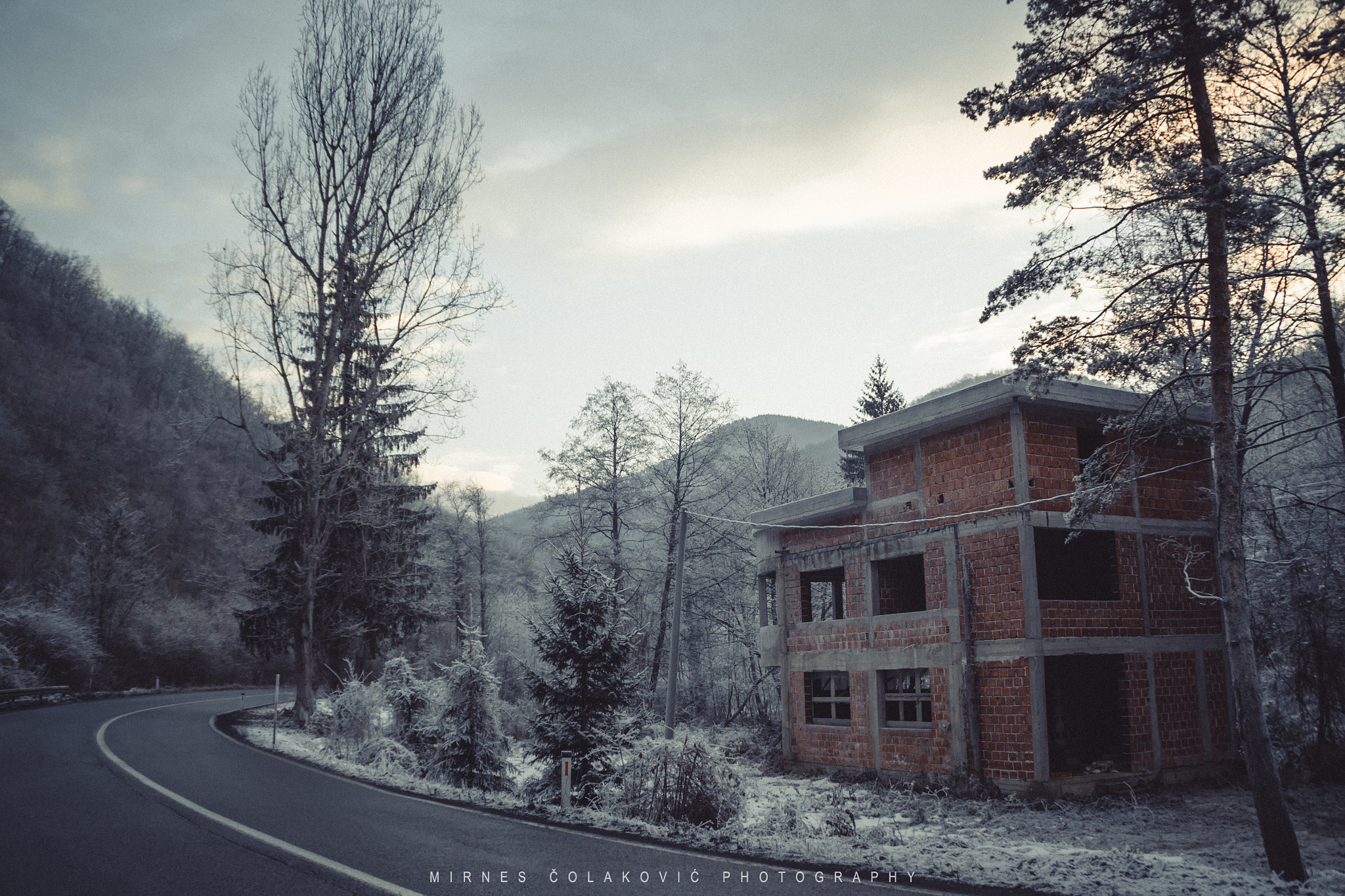 Canon EOS 50D sample photo. Old house photography