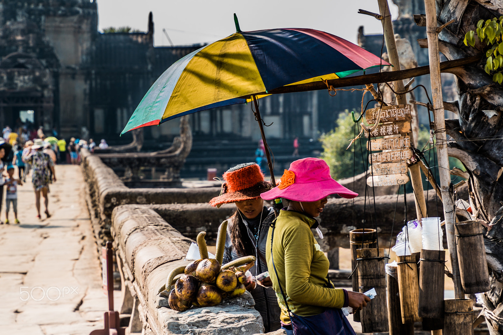 Canon EOS 750D (EOS Rebel T6i / EOS Kiss X8i) sample photo. Angkor wat photography