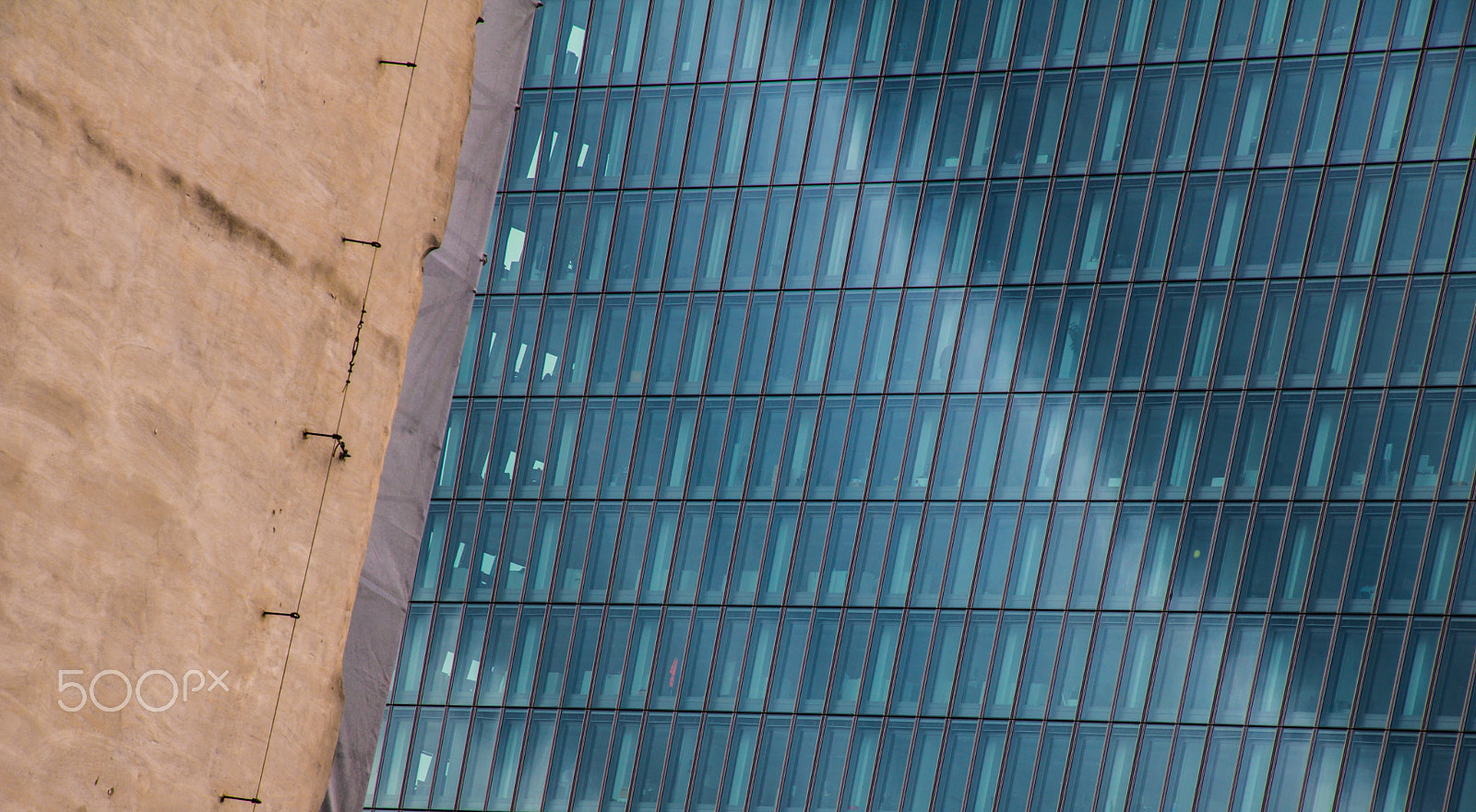 Canon EOS 750D (EOS Rebel T6i / EOS Kiss X8i) sample photo. Architectur photography