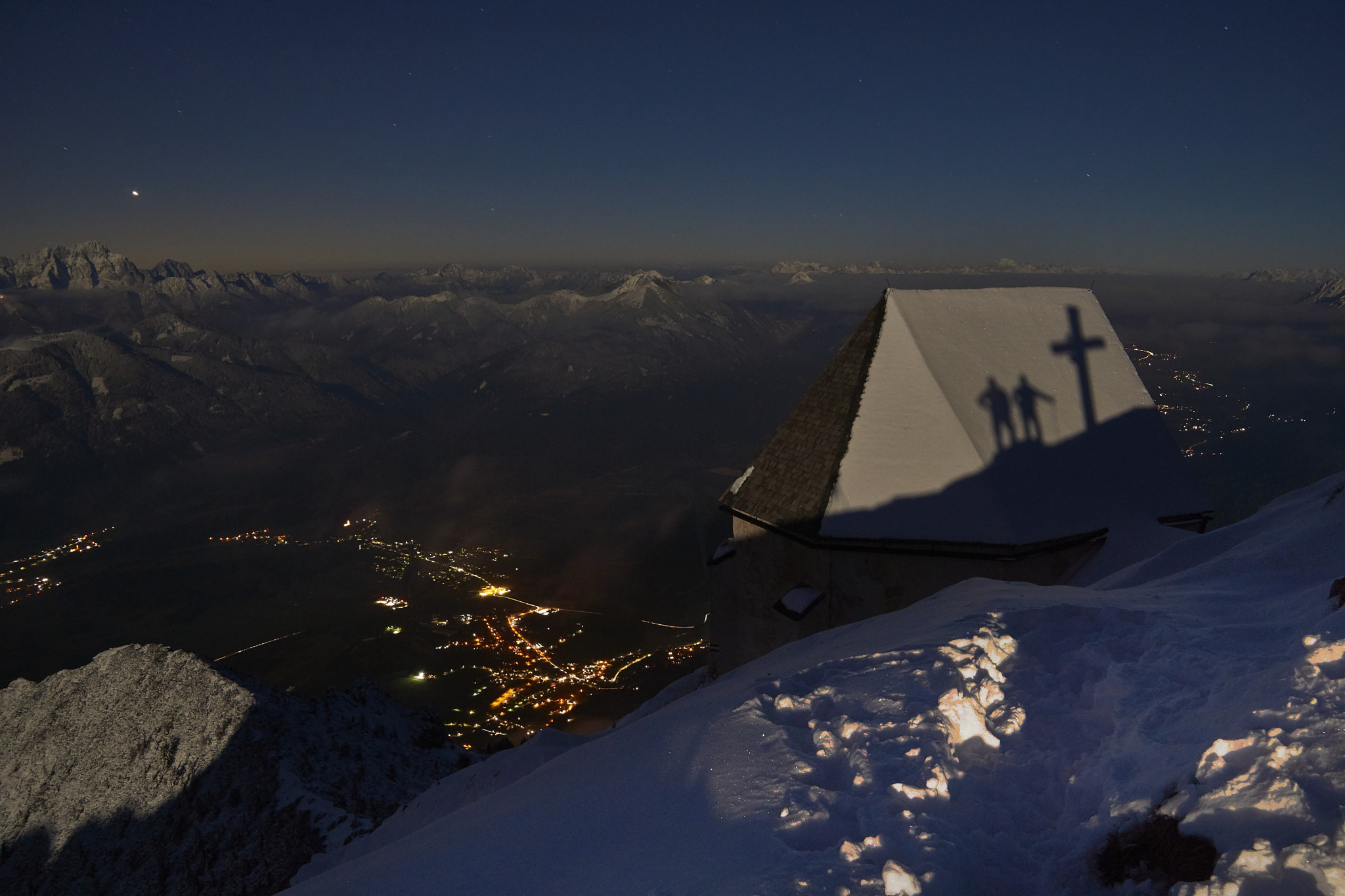 Sony SLT-A65 (SLT-A65V) sample photo. Vollmondschatten am dobratsch / villacher alpe photography