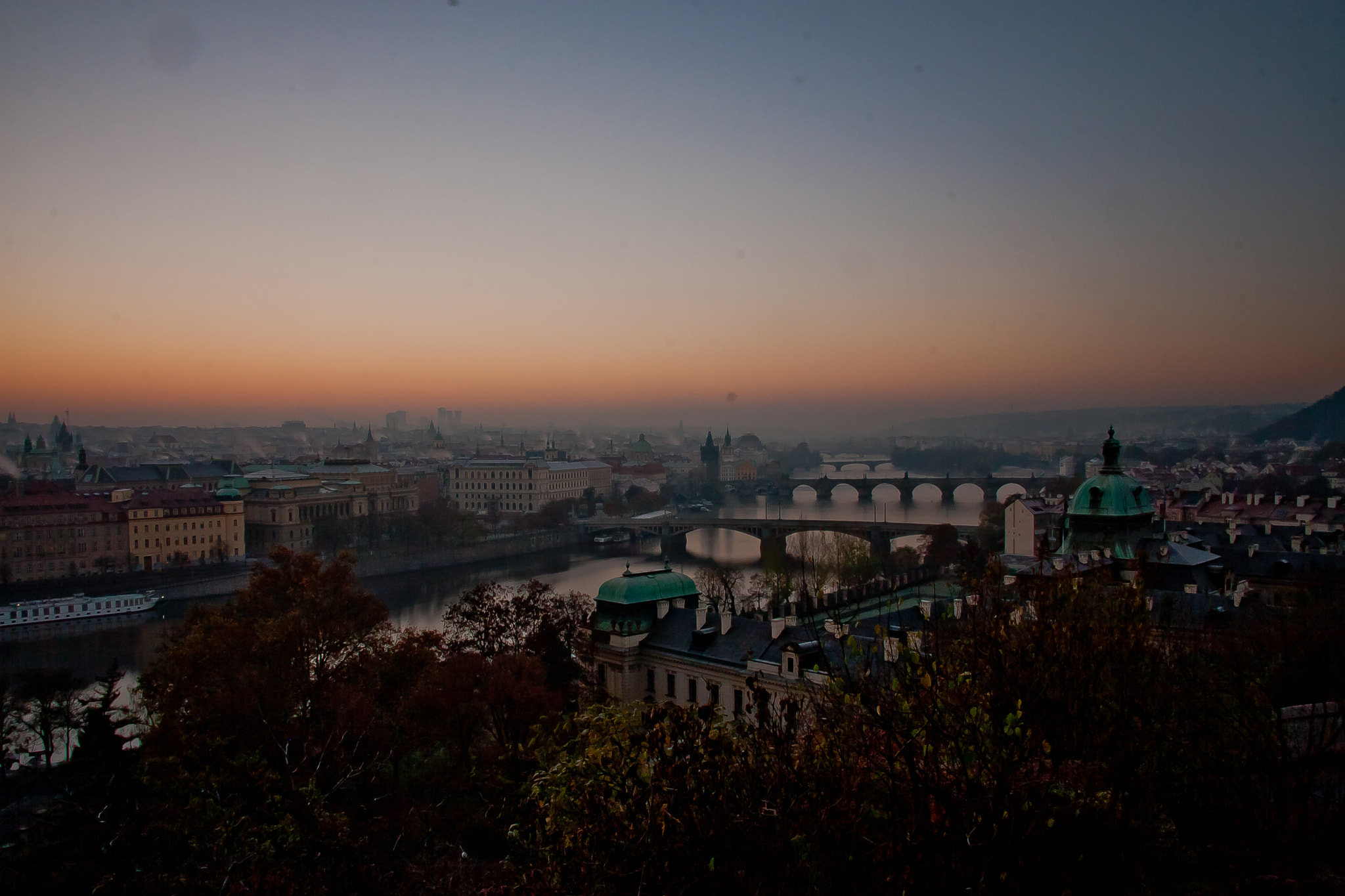Canon EF-S 17-85mm F4-5.6 IS USM sample photo. Prague's awakening photography