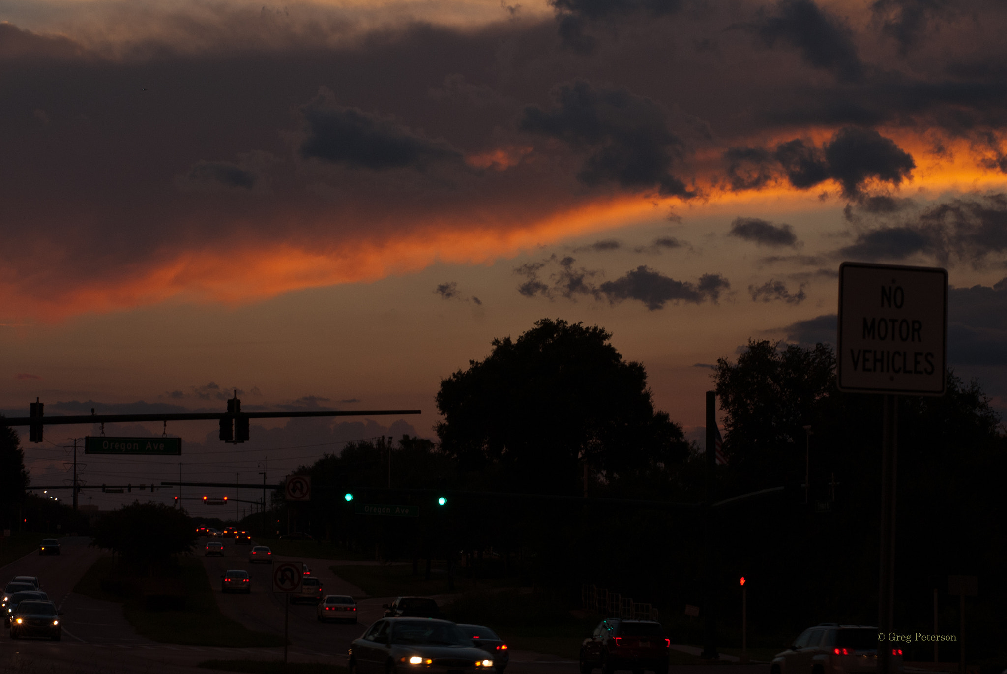 Nikon AF-Nikkor 80-200mm F2.8D ED sample photo. Every night photography