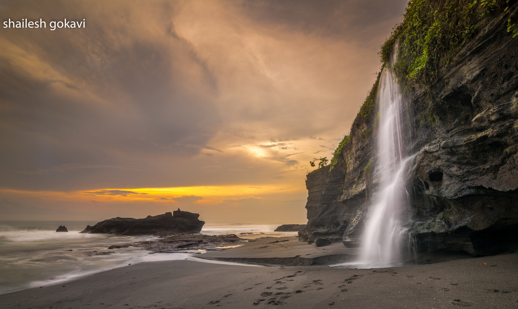 Nikon D810 sample photo. Sunset at melasti , bali. photography