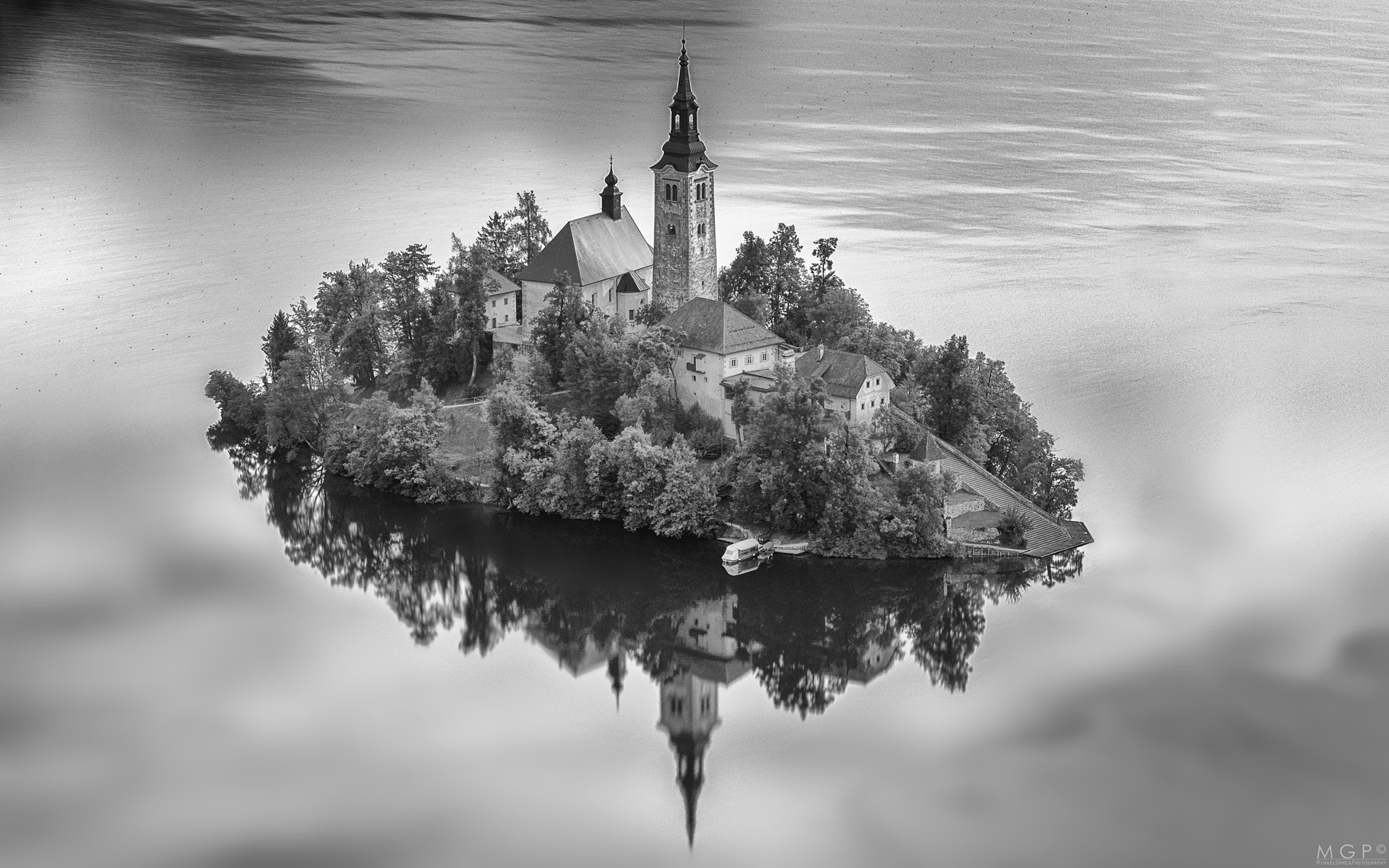 Nikon AF-Nikkor 80-200mm F2.8D ED sample photo. Bled island, slovenia photography