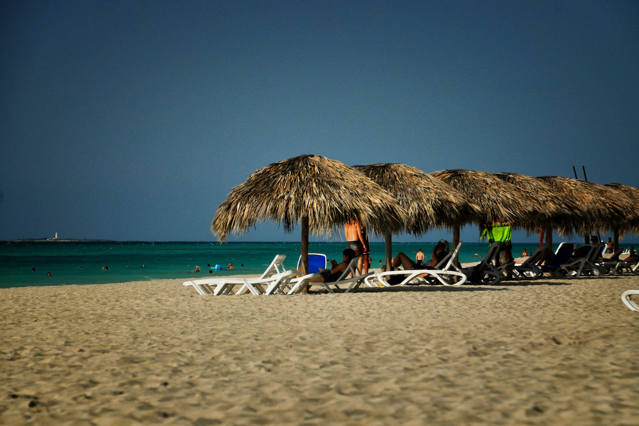 Sigma 18-200mm F3.5-6.3 II DC OS HSM sample photo. First day in varadero photography