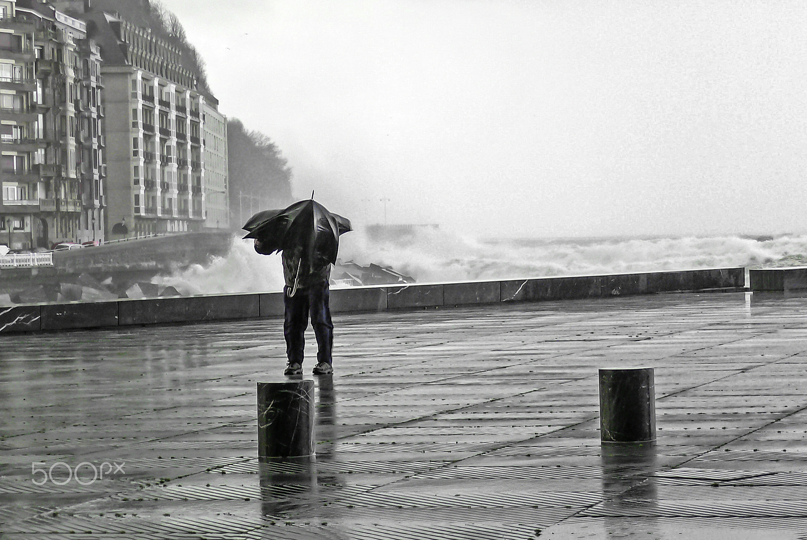 Panasonic Lumix DMC-ZS8 (Lumix DMC-TZ18) sample photo. Contra viento y marea photography