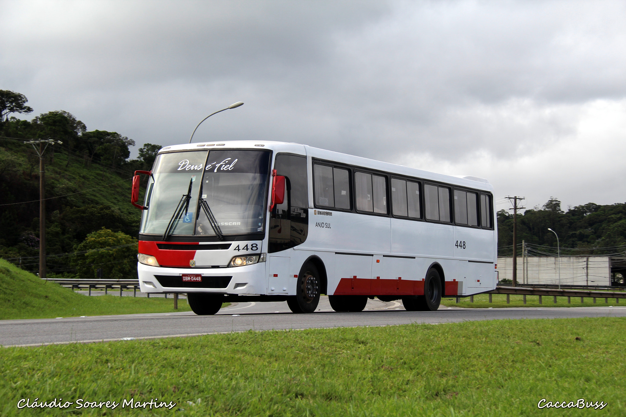 Canon EF-S 18-200mm F3.5-5.6 IS sample photo. Busscar  photography