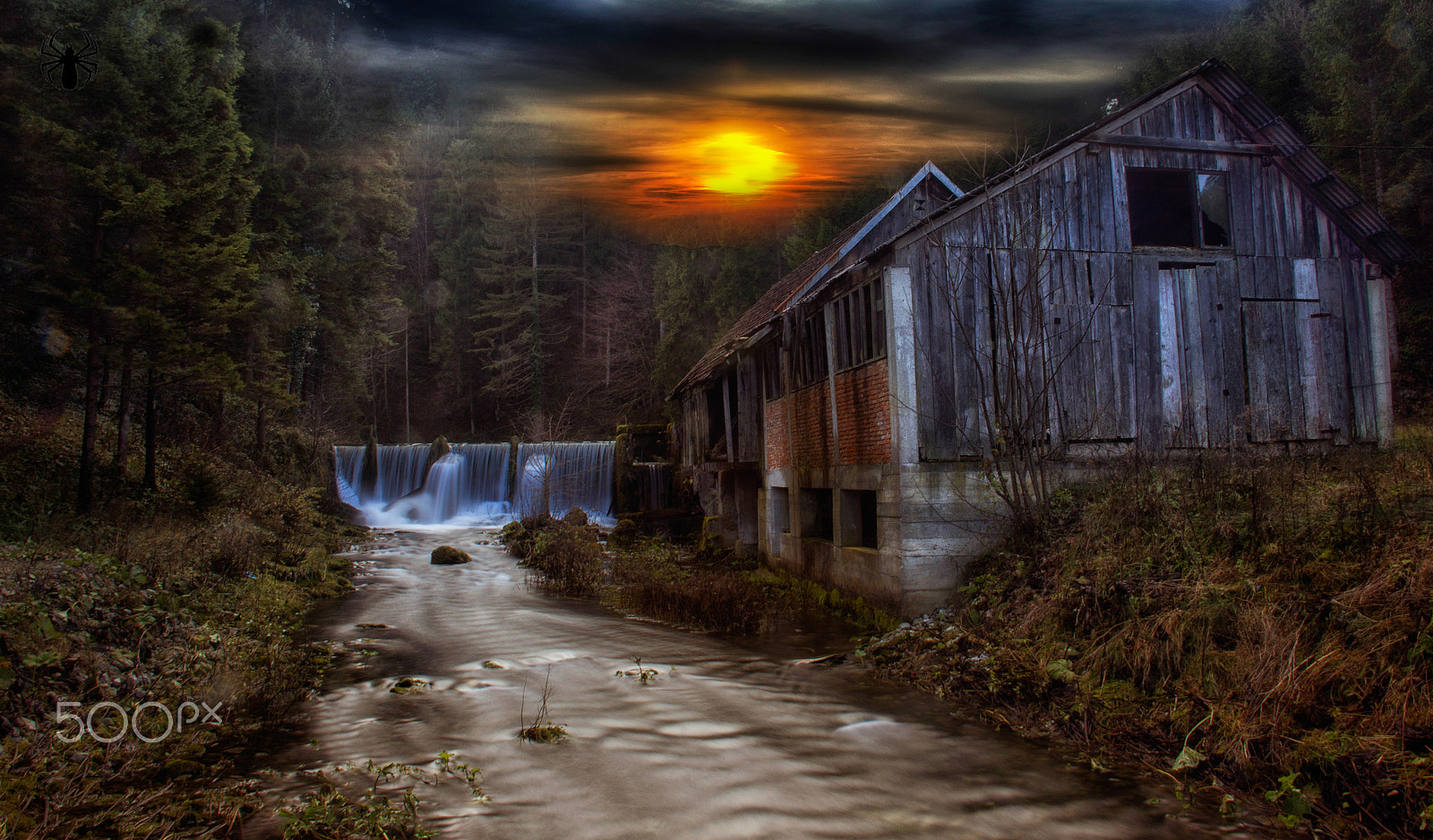 Canon EF-S 18-200mm F3.5-5.6 IS sample photo. NoĆ punog mjeseca photography
