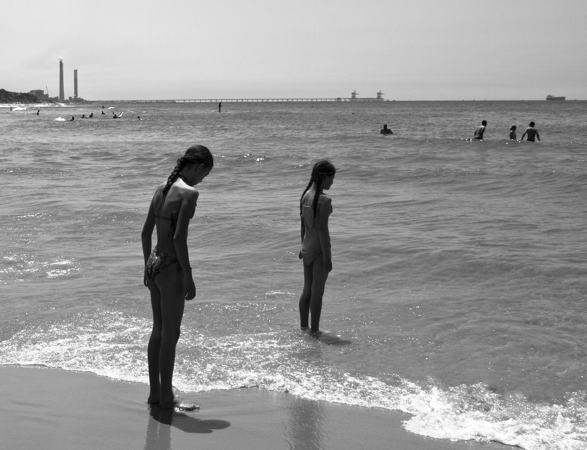 Olympus E-520 (EVOLT E-520) + SIGMA 18-50mm F2.8 DC sample photo. Peaceful life at the gaza border photography