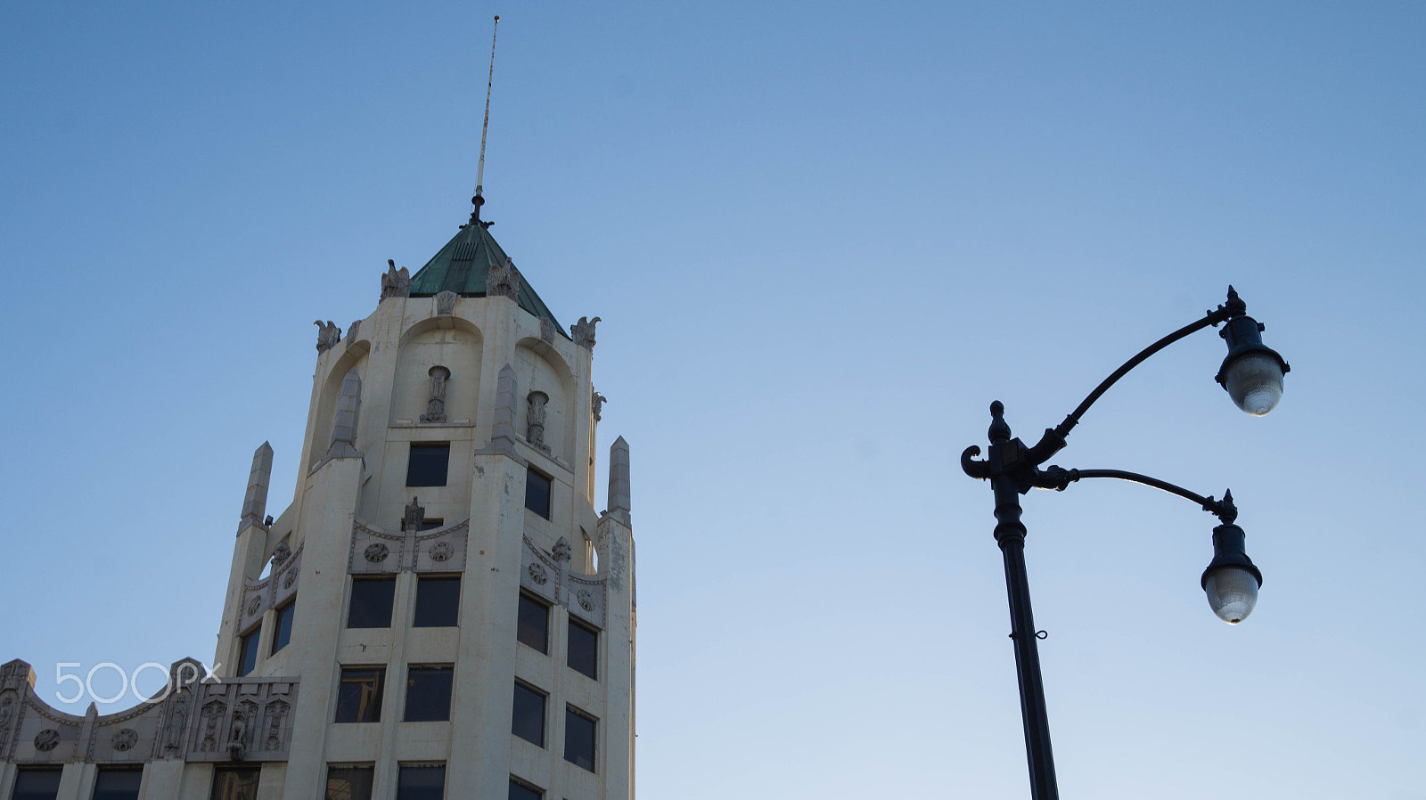 E 18-50mm F4-5.6 sample photo. Hollywood photography