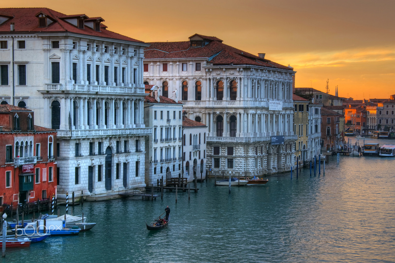Nikon D7100 sample photo. Sunset over the grand canal venice photography