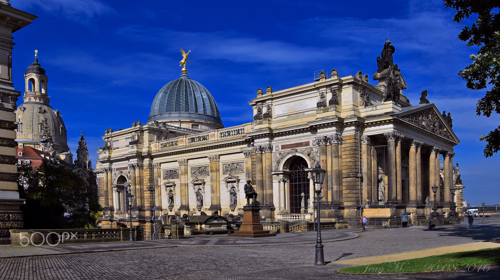 VR 18-105mm F/3.5-5.6 G sample photo. Dresden - kunstakademie und frauenkirche photography