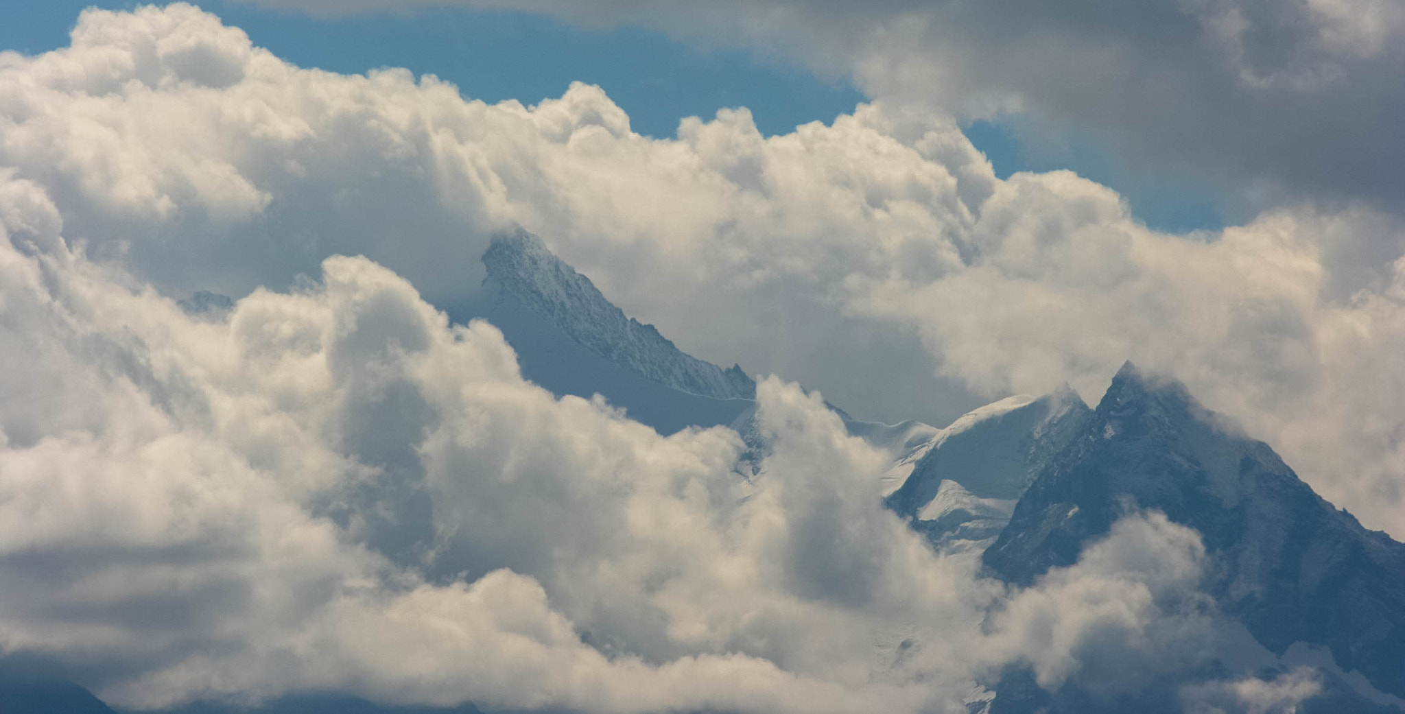 Canon EF 80-200mm F4.5-5.6 II sample photo. Mont blanc photography
