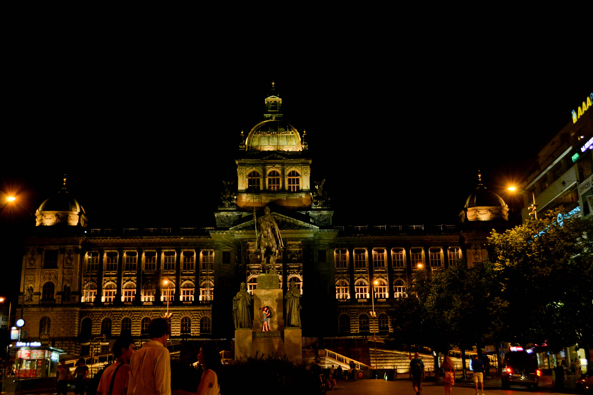 AF Zoom-Nikkor 35-70mm f/2.8D N sample photo. Praga #14 photography
