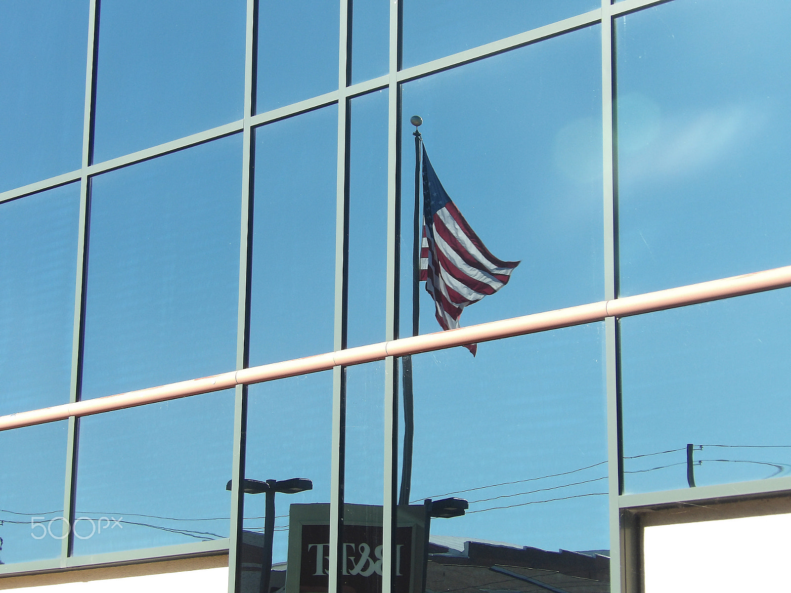 Ricoh PENTAX XG-1 sample photo. Flag reflection photography