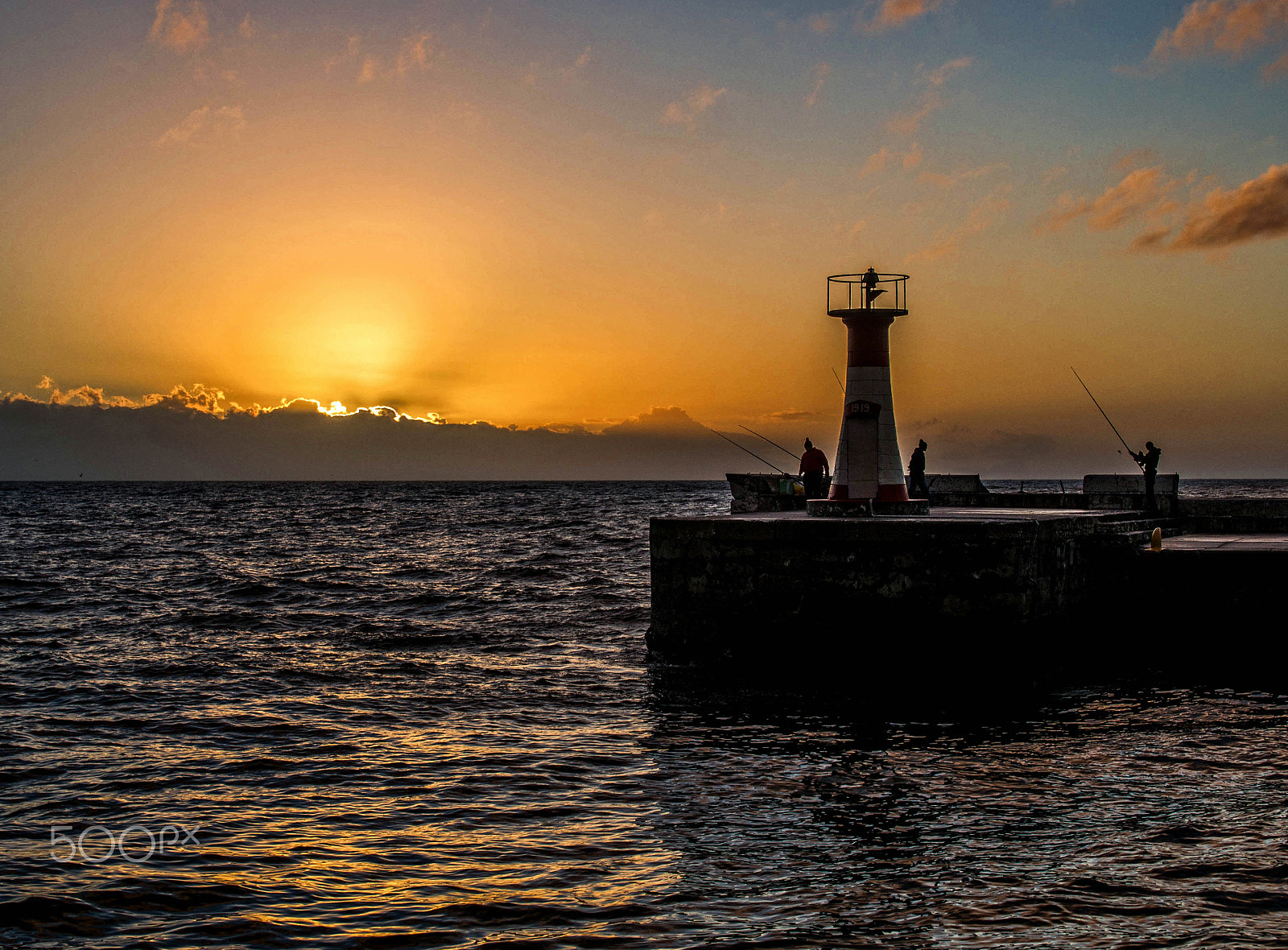 Olympus M.Zuiko Digital 14-42mm F3.5-5.6 II R sample photo. Sunrise in kalk bay photography