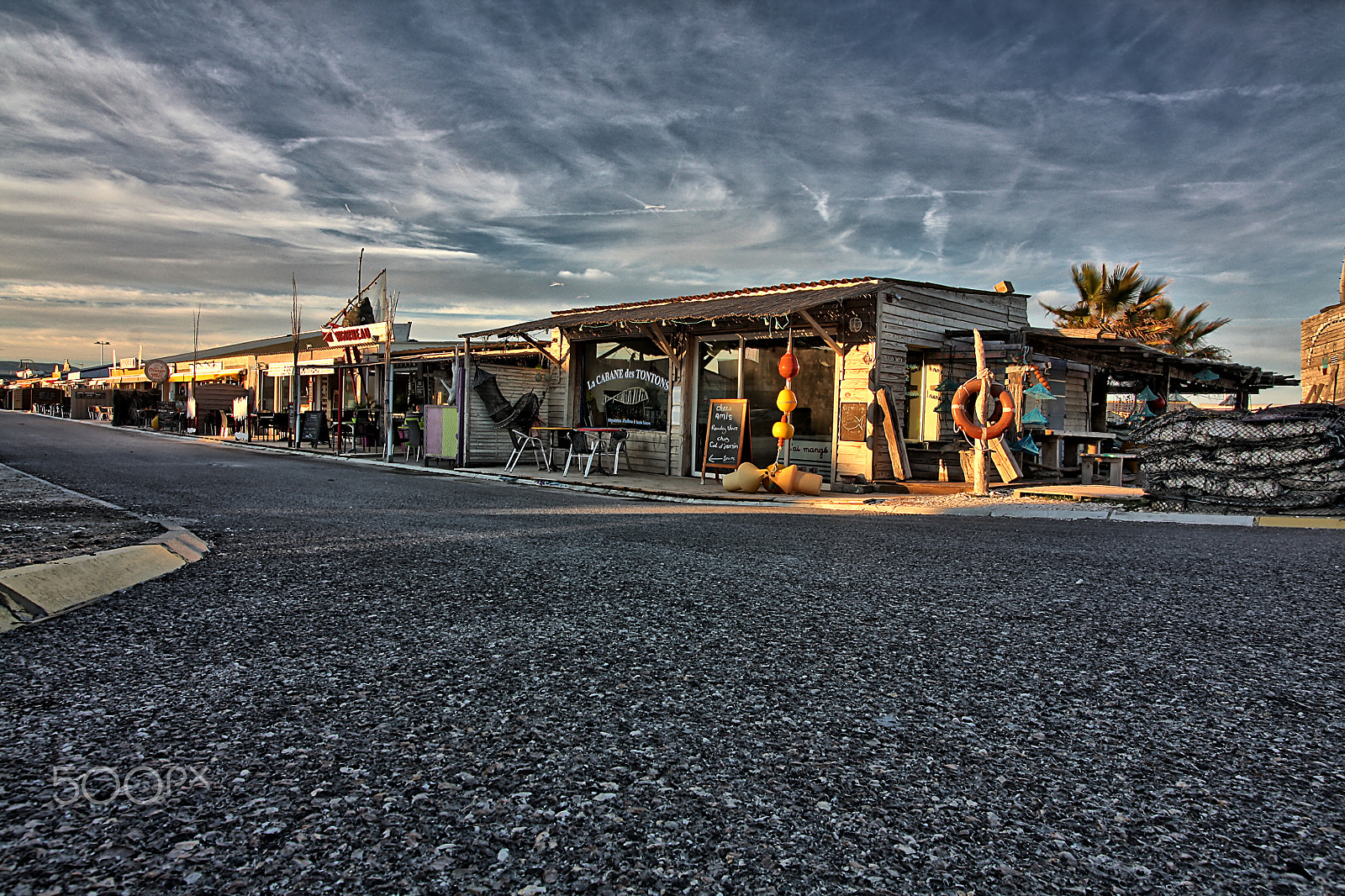 Canon EOS 450D (EOS Rebel XSi / EOS Kiss X2) sample photo. Les cabanes de port-leucate (hdr) photography