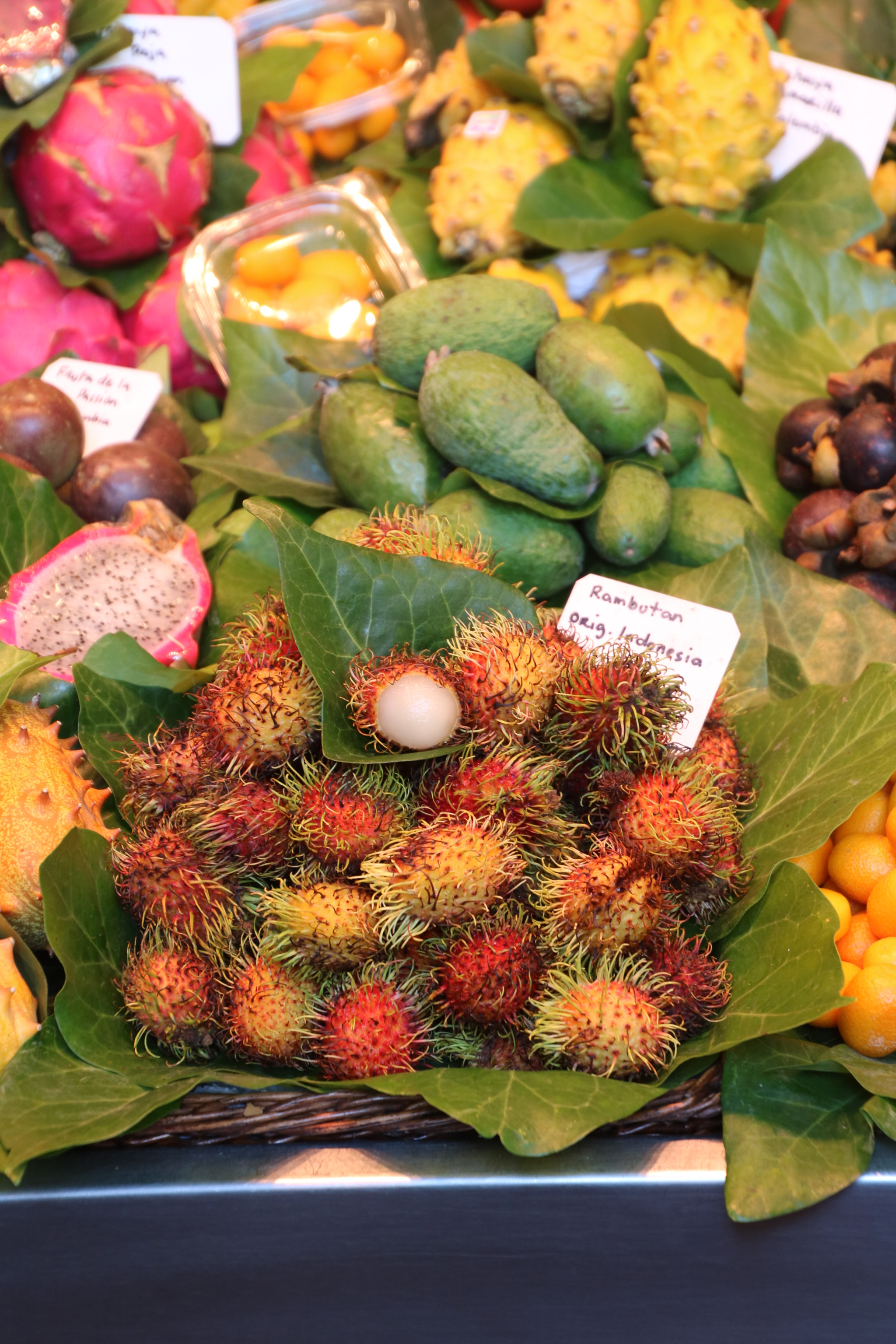 Canon EOS 760D (EOS Rebel T6s / EOS 8000D) sample photo. Exotic fruits photography