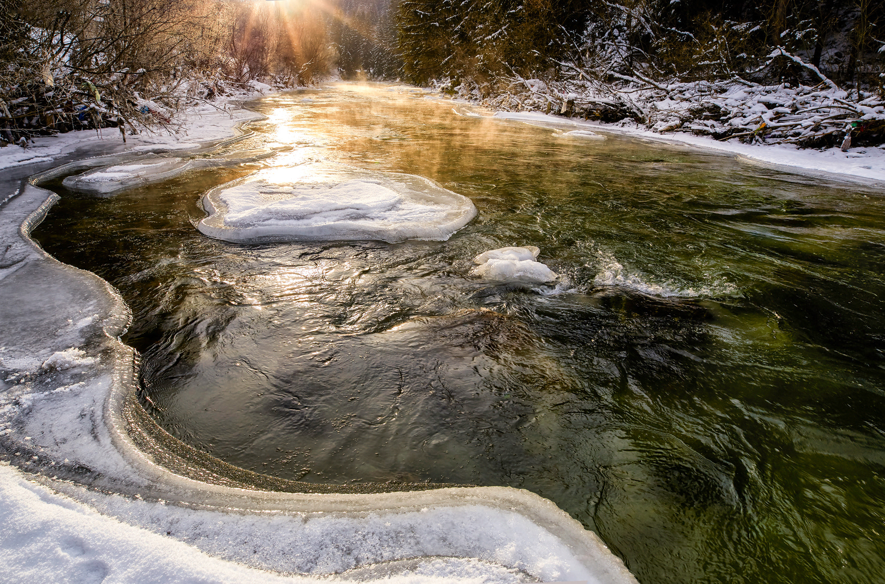 Canon EOS 6D + Sigma 20mm F1.4 DG HSM Art sample photo. Riversun photography