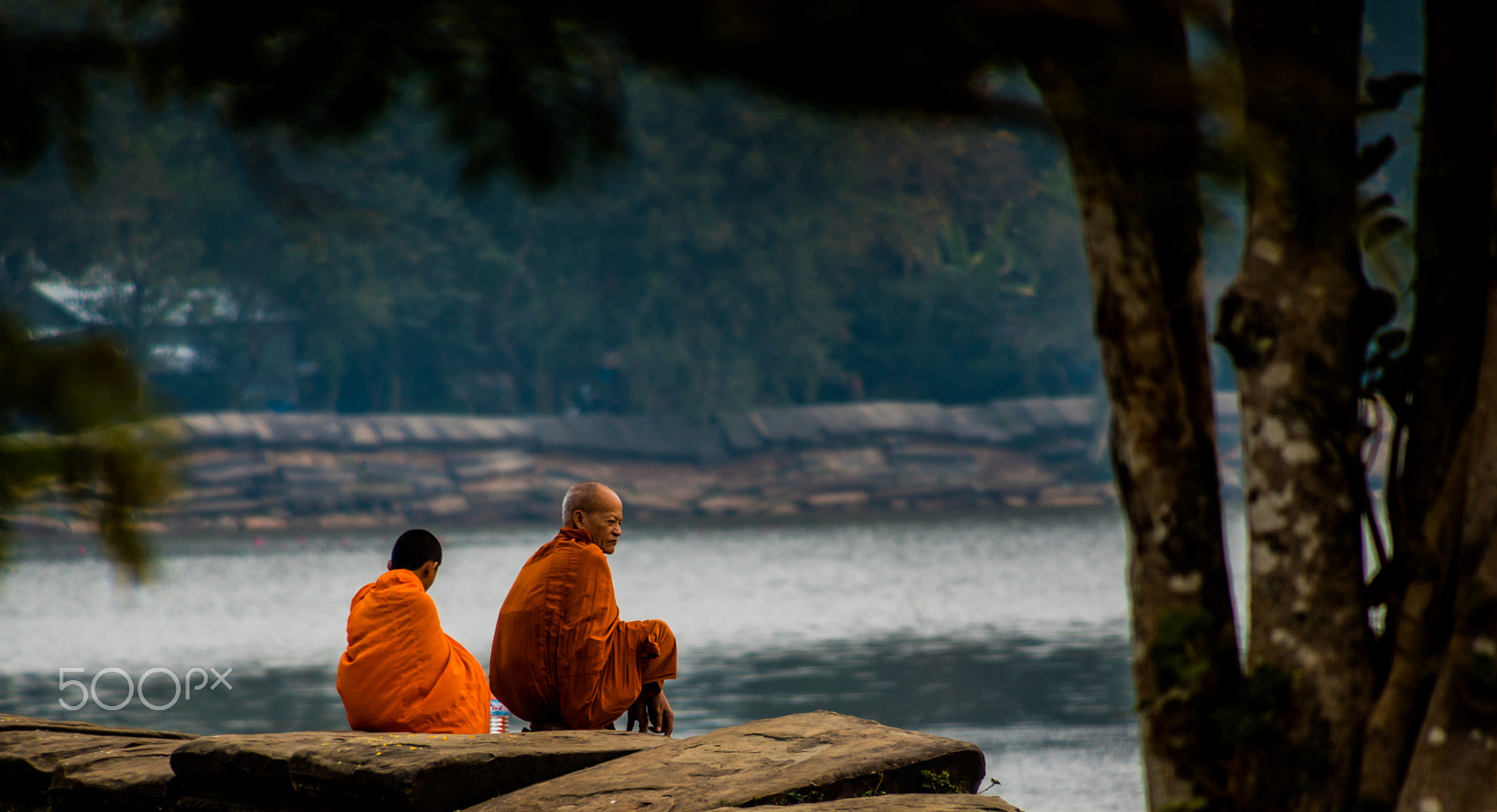 Canon EOS 750D (EOS Rebel T6i / EOS Kiss X8i) sample photo. Temple photography