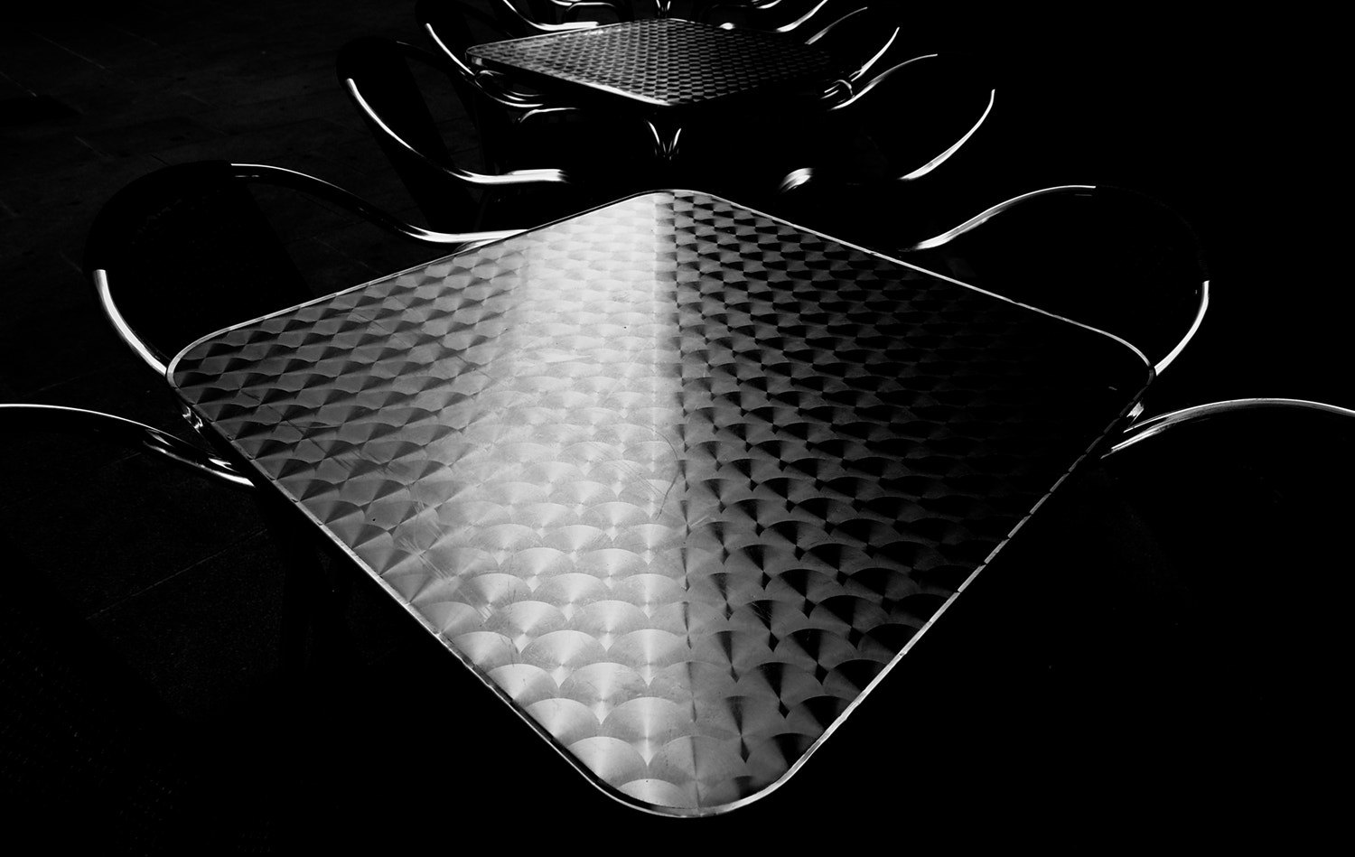 Olympus PEN-F + OLYMPUS M.9-18mm F4.0-5.6 sample photo. Sun cafe terraces photography