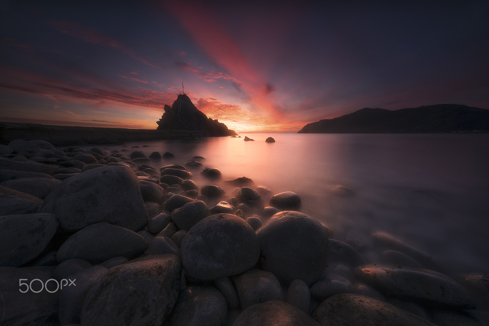 Voigtlander HELIAR-HYPER WIDE 10mm F5.6 sample photo. Liguria coast photography