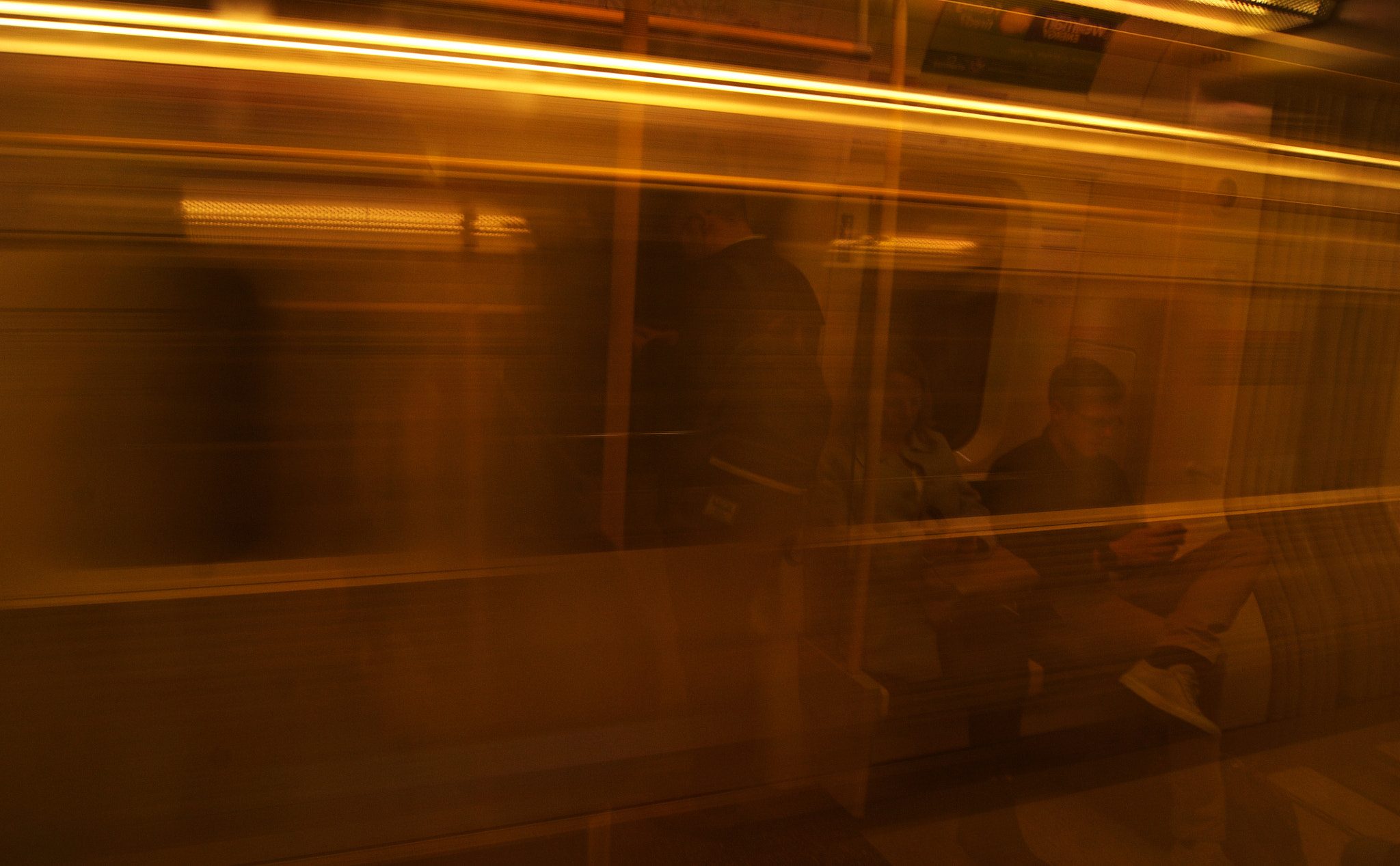 Sony Alpha DSLR-A500 sample photo. The tube in motion photography