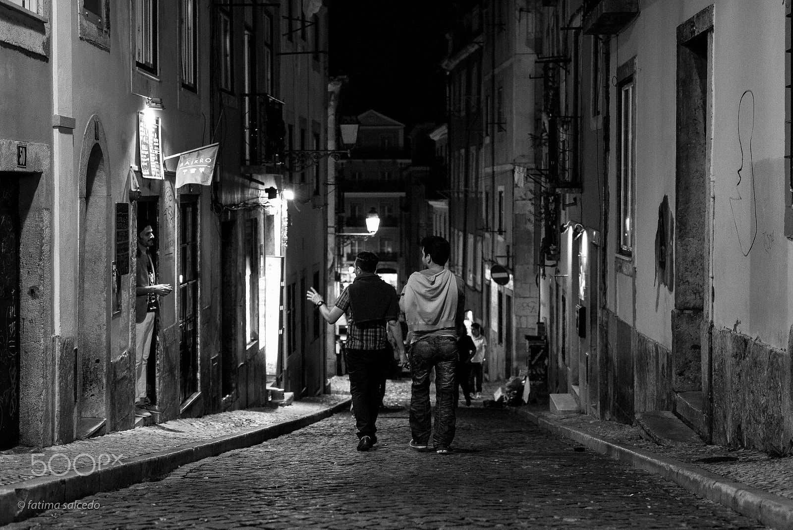 Leica APO-Summicron-M 50mm F2 ASPH sample photo. Night walks... photography