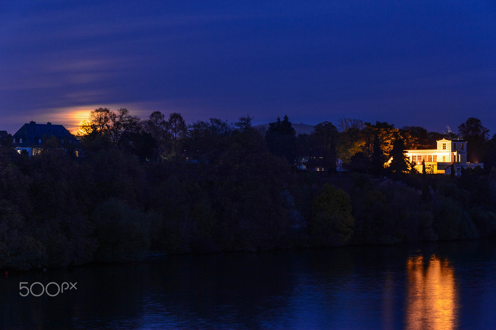 Nikon D4 sample photo. Supermoon rising (not so super) photography