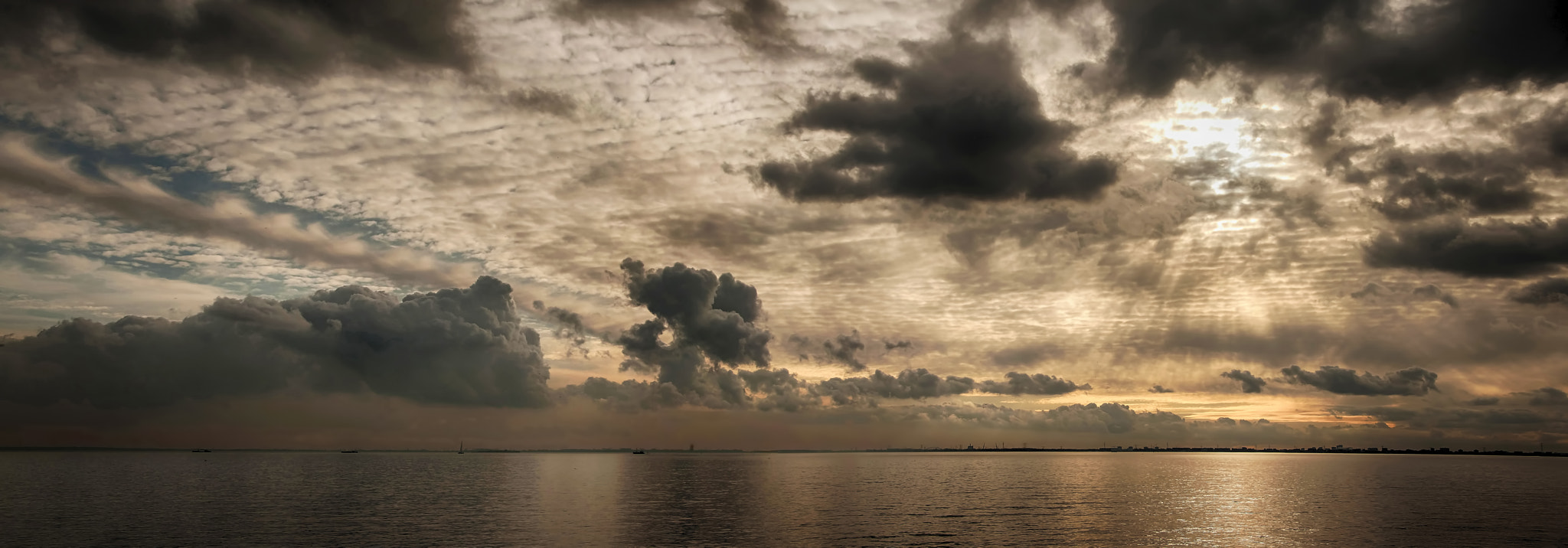 Sigma 18-250mm F3.5-6.3 DC OS HSM sample photo. A variaton of clouds photography