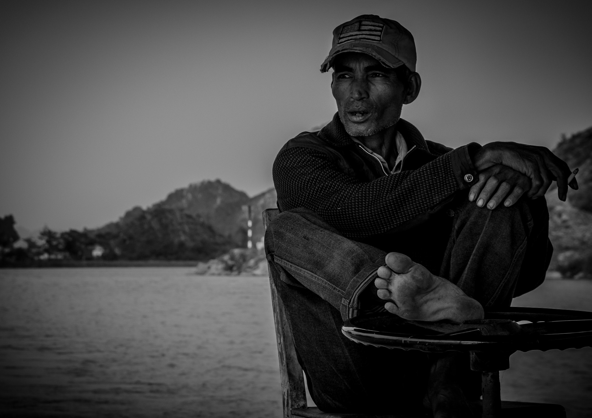 Nikon D3200 sample photo. Relaxing on the job photography