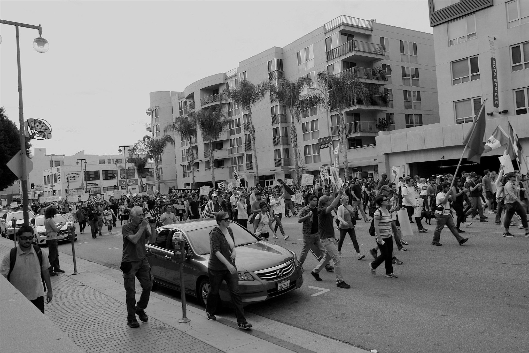 Canon EOS 40D sample photo. Streets flooded photography